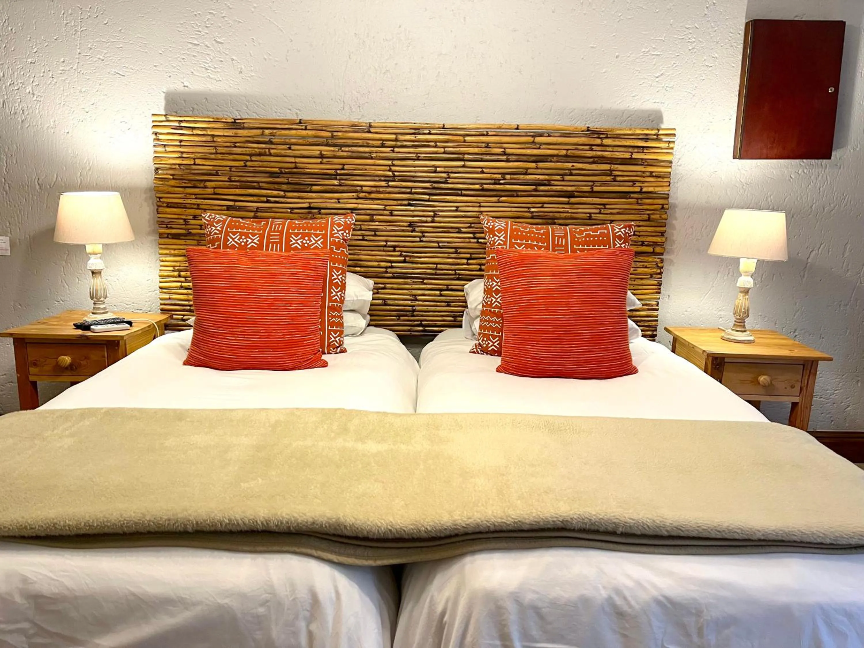 Bed in Safari Club Guest Lodge OR Tambo International Airport