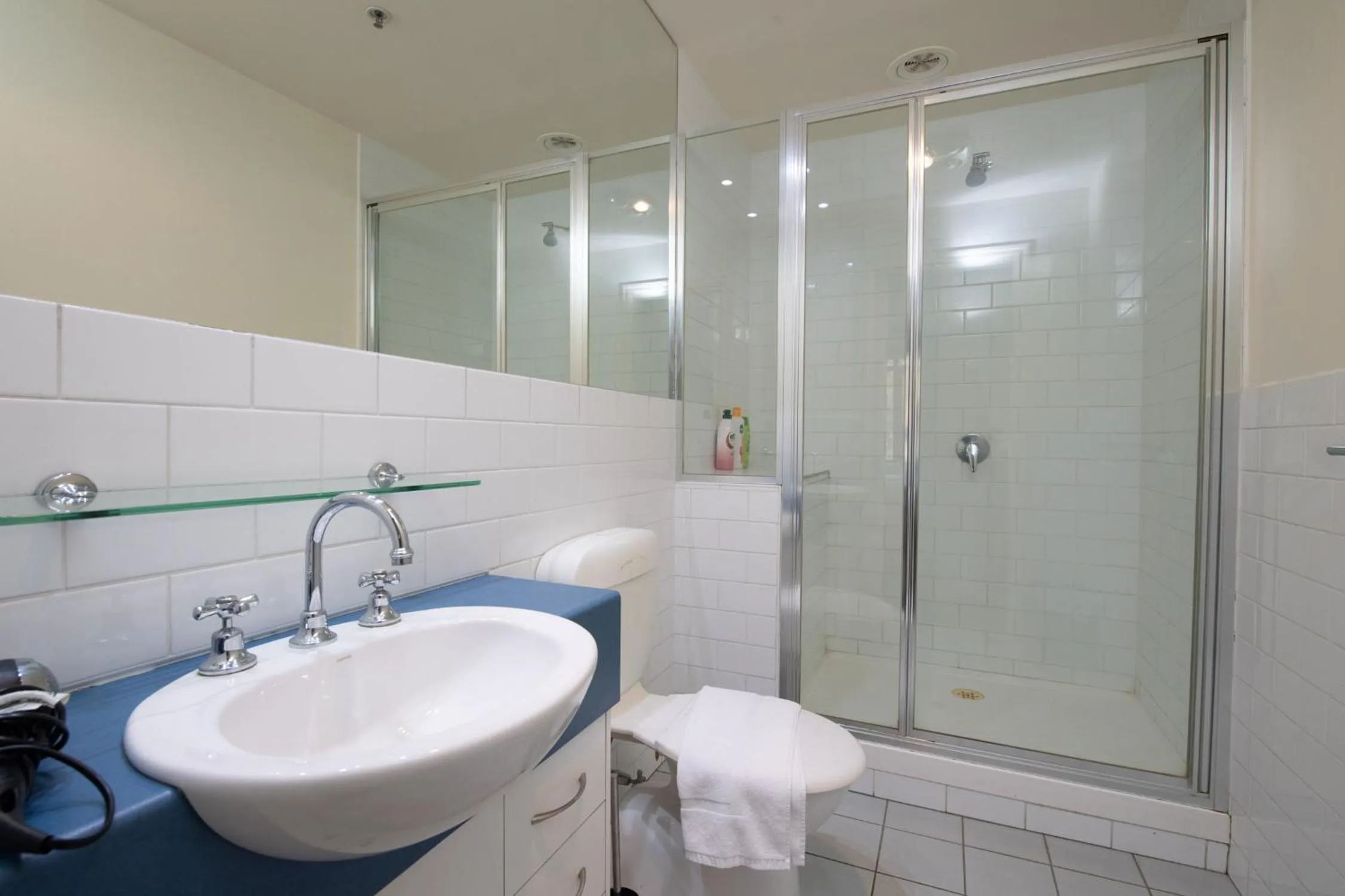 Bathroom in ReadySet Apartments on King