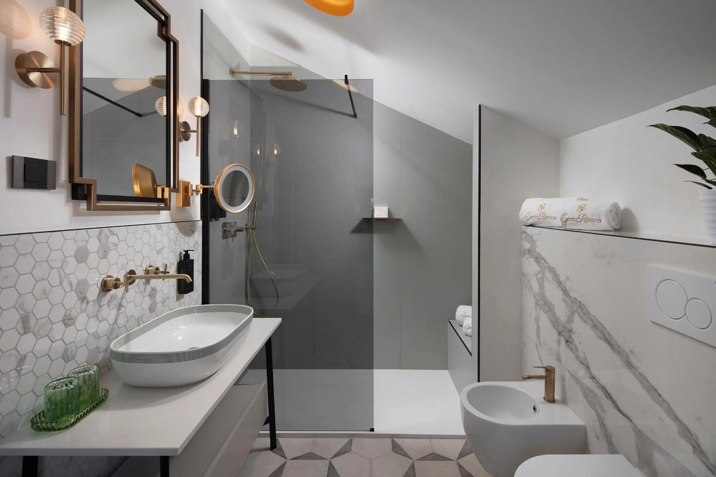 Shower in Boutique Hotel San Rocco