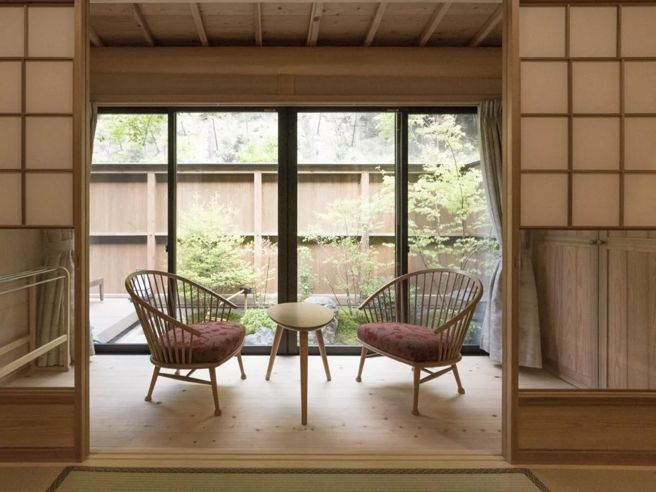 Living room in Yunotani Senkei