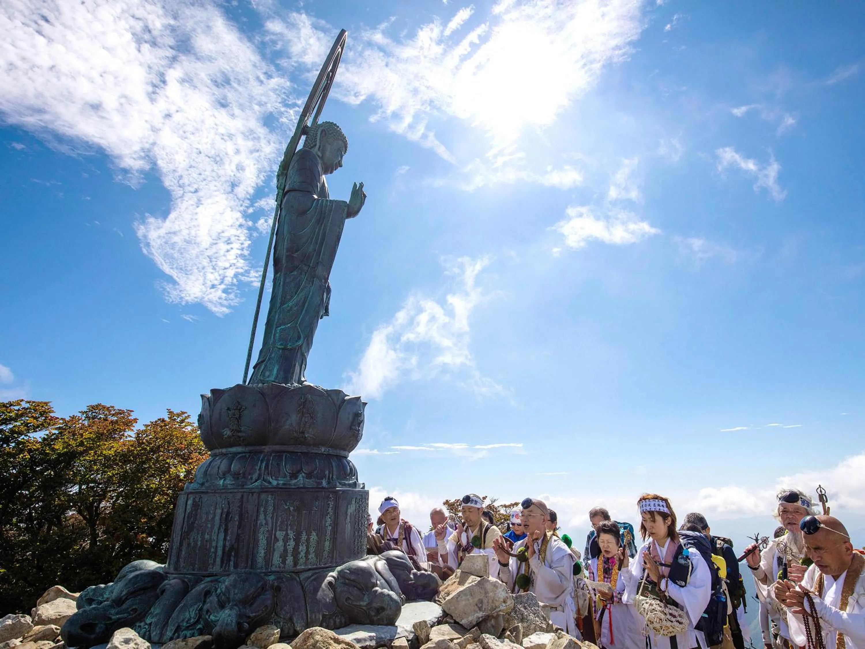 Nearby landmark in Yunotani Senkei