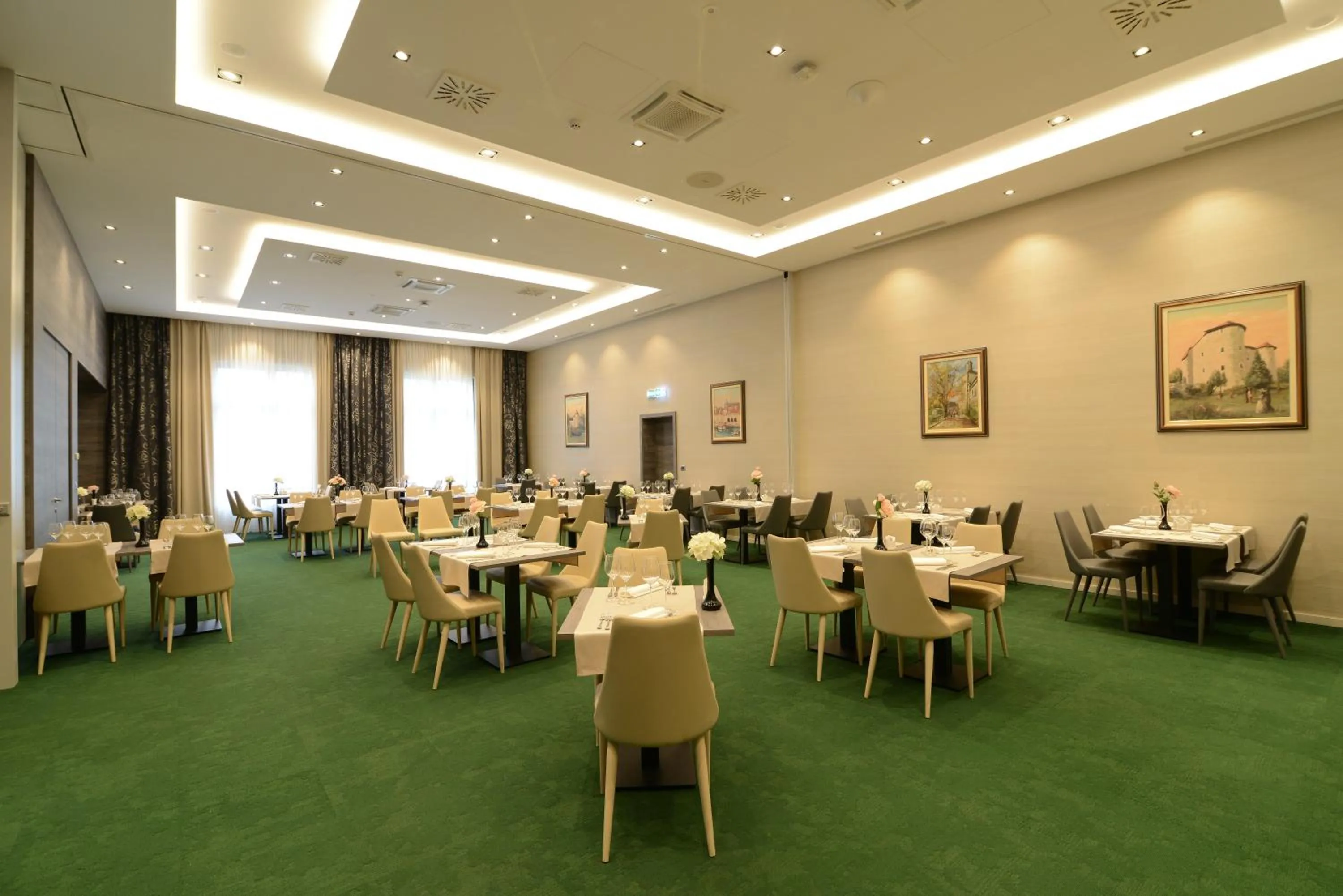 Continental breakfast in Hotel Princess