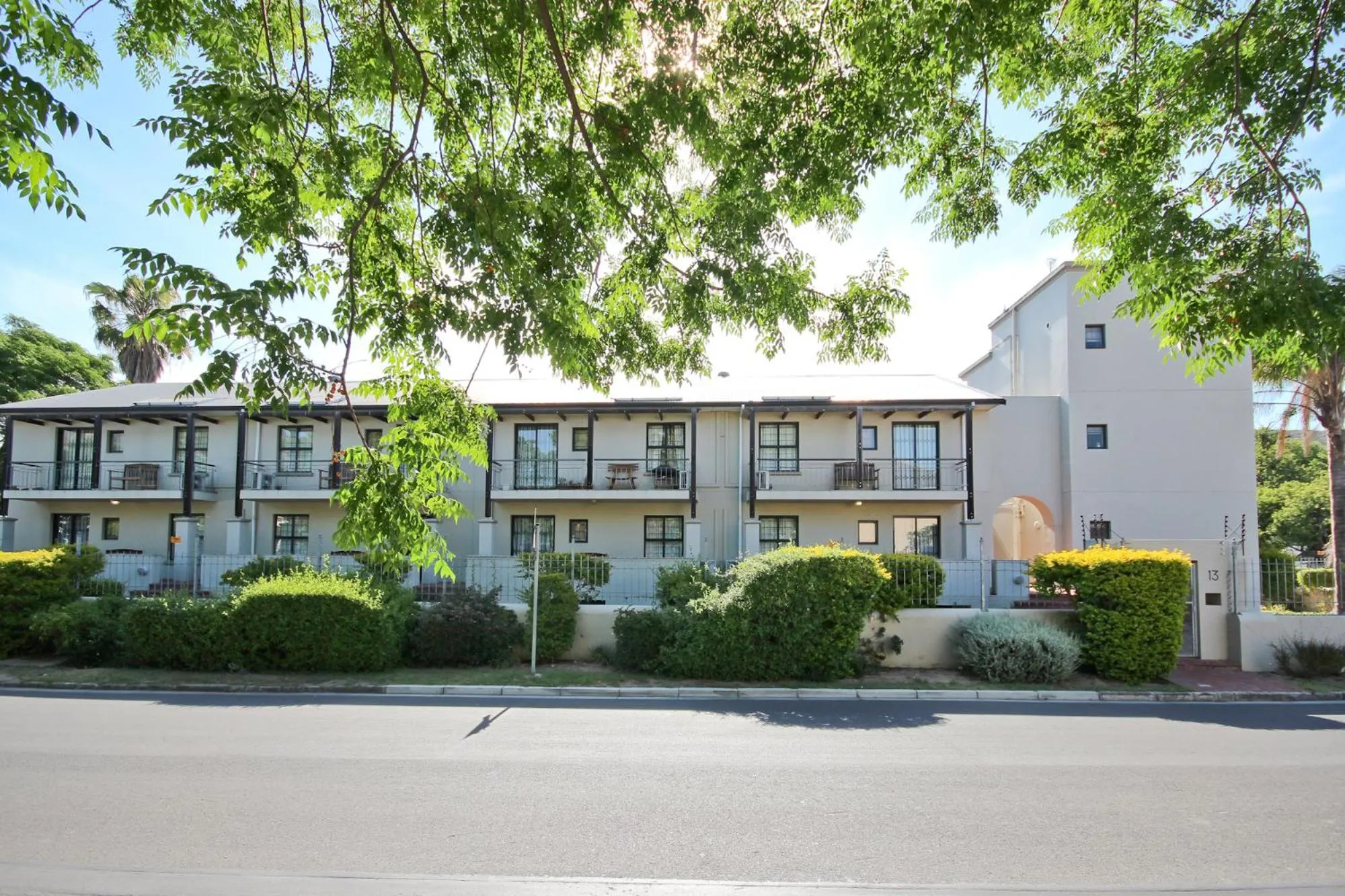 Facade/entrance in Vilaroux