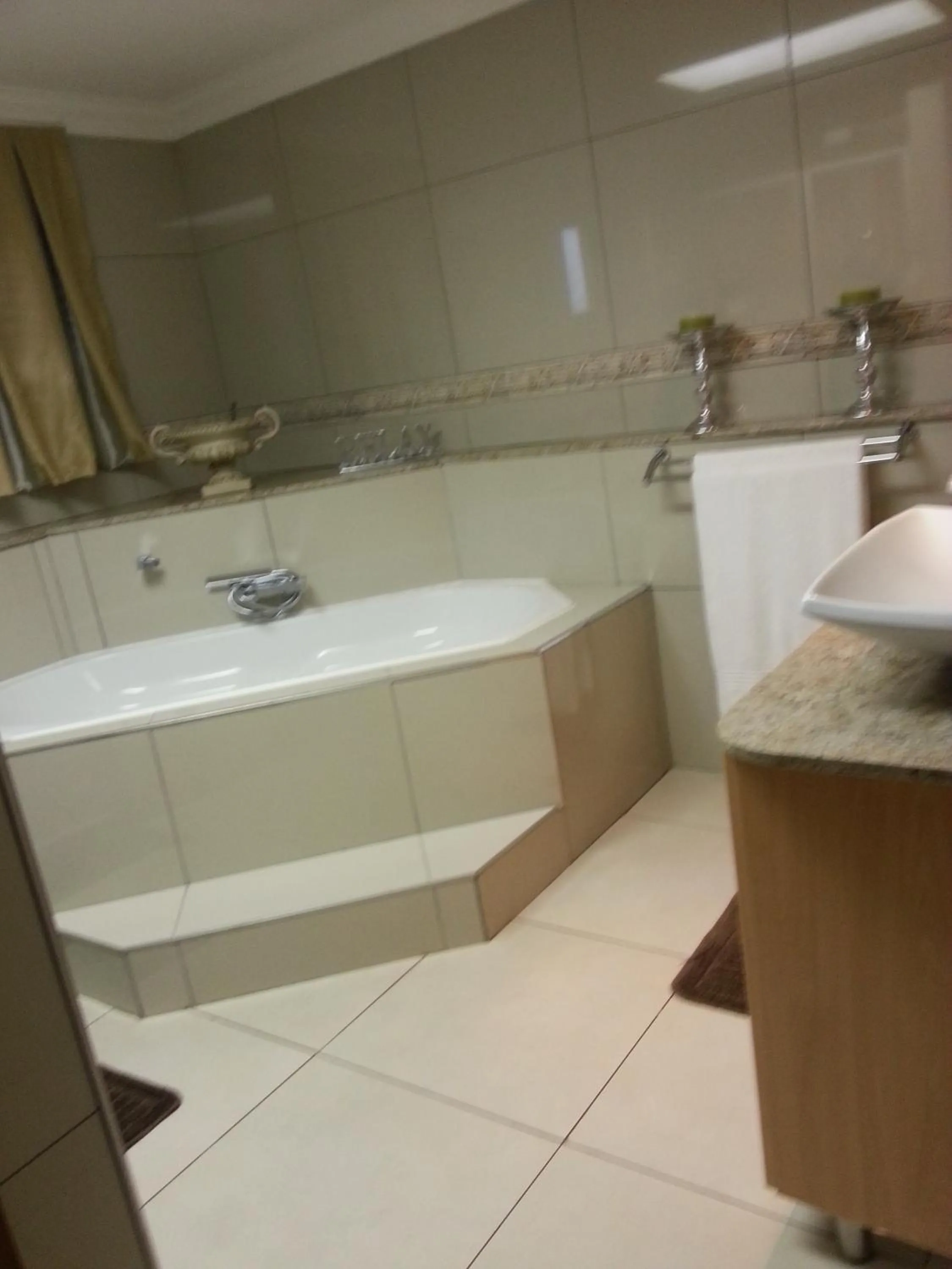 Bathroom in Stirling Manor Boutique Guest House