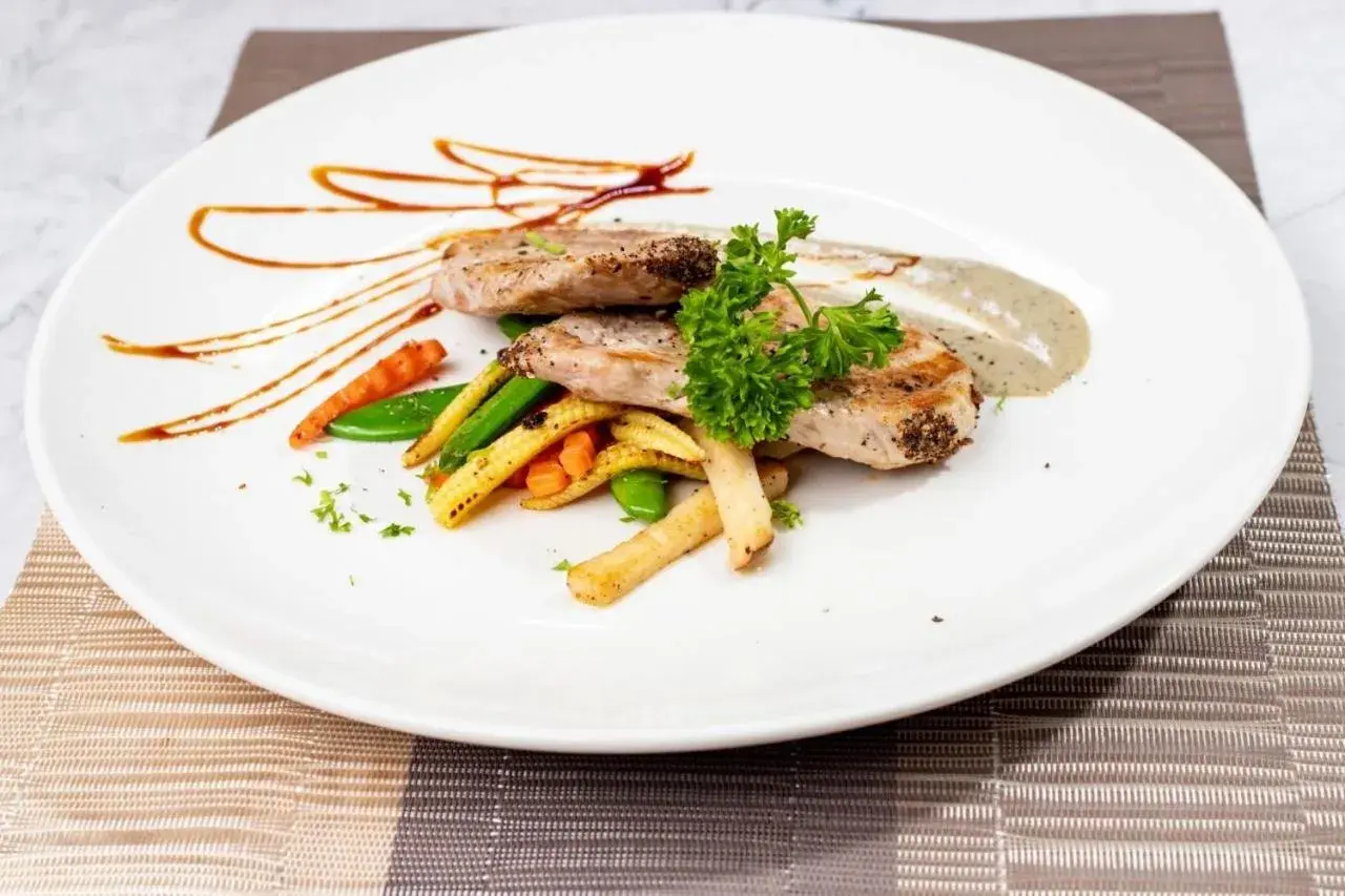 Restaurant/places to eat in ZIP Hotel & Restaurant Restaurant/places to eat in ZIP Hotel & Restaurant