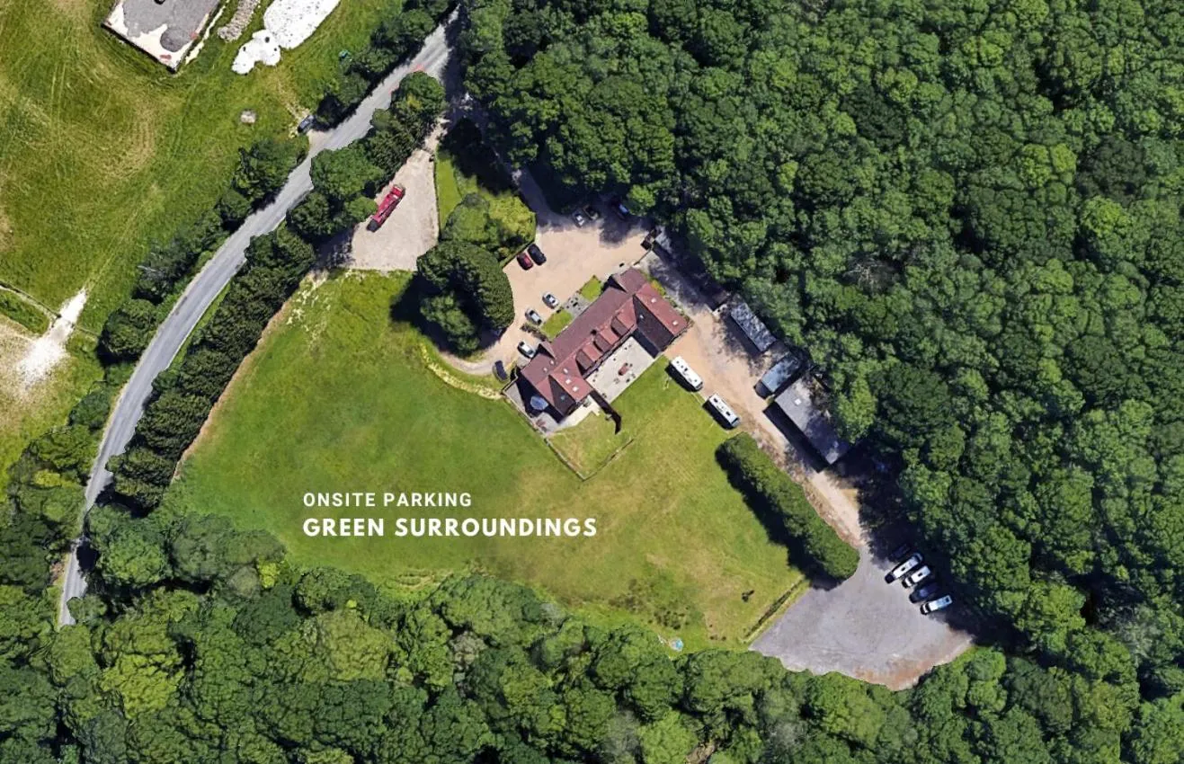 Bird's eye view in Little Foxes Hotel & Gatwick Airport Parking