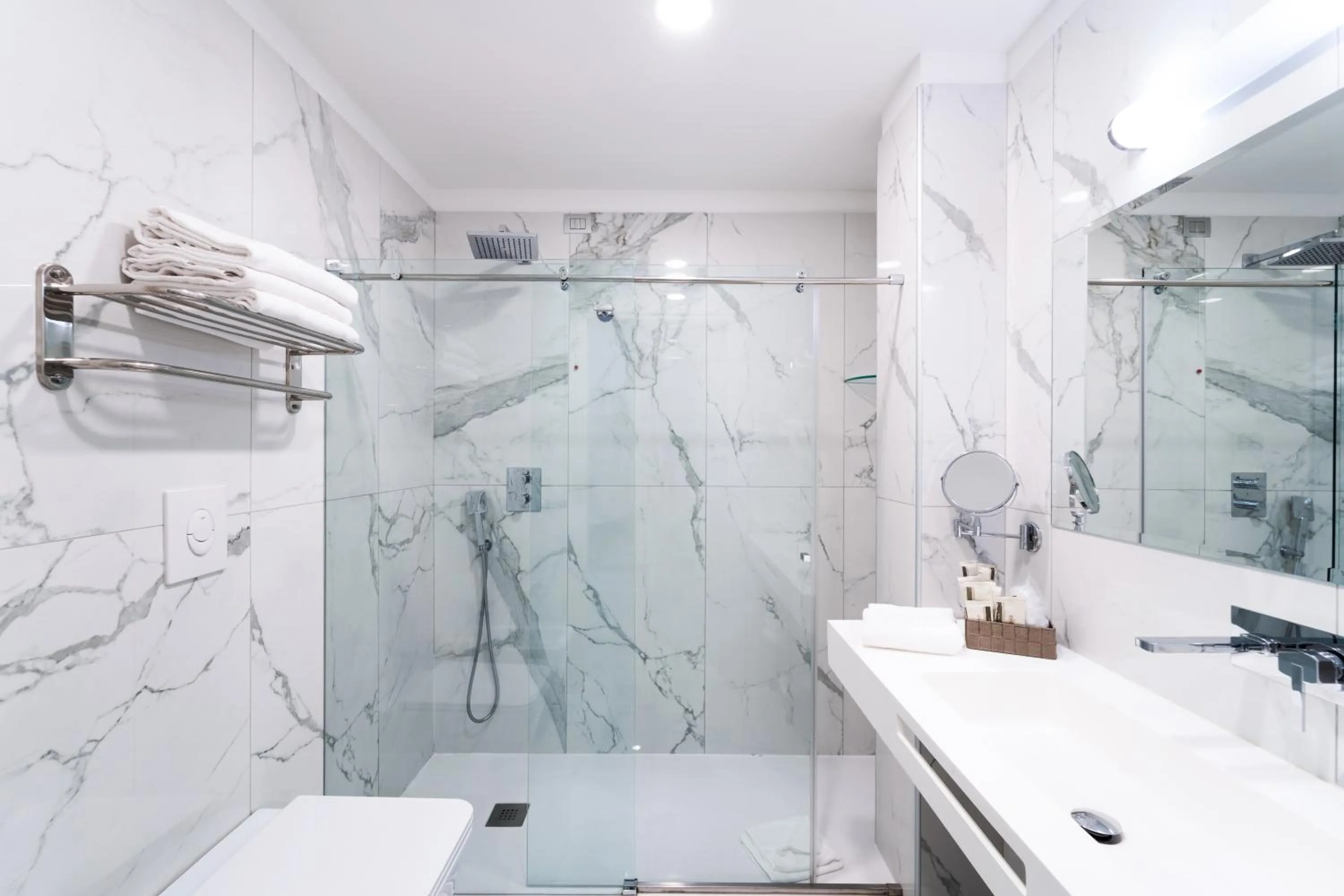 Bathroom in Hotel Milano Castello