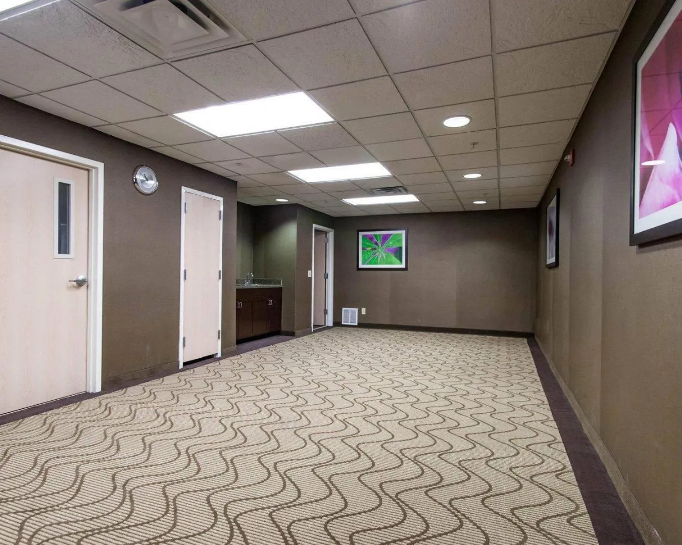 Meeting/conference room in Comfort Suites Tulsa Central