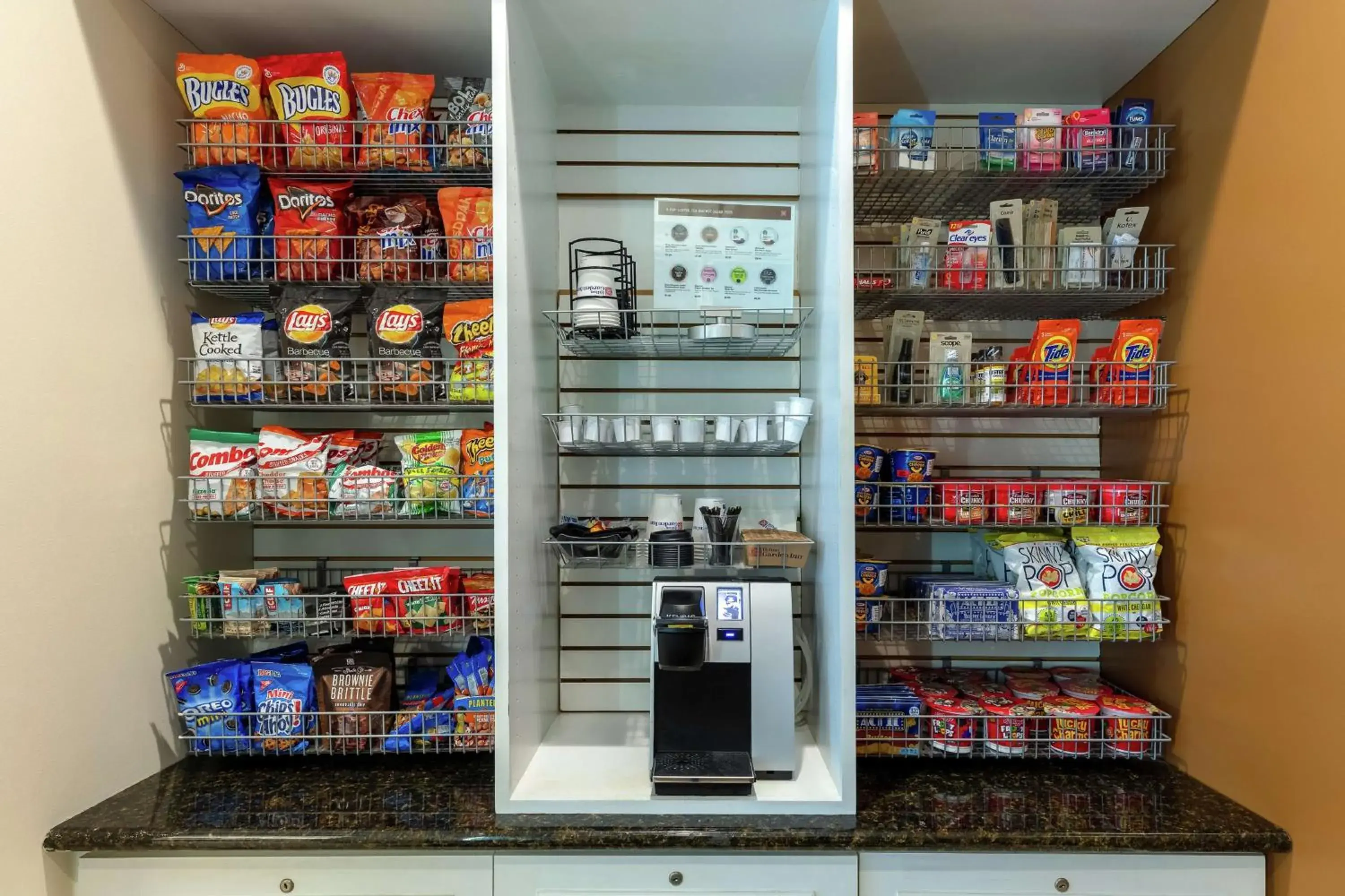 Restaurant/places to eat in Hilton Garden Inn Mobile West I-65 Airport Boulevard Restaurant/places to eat in Hilton Garden Inn Mobile West I-65 Airport Boulevard