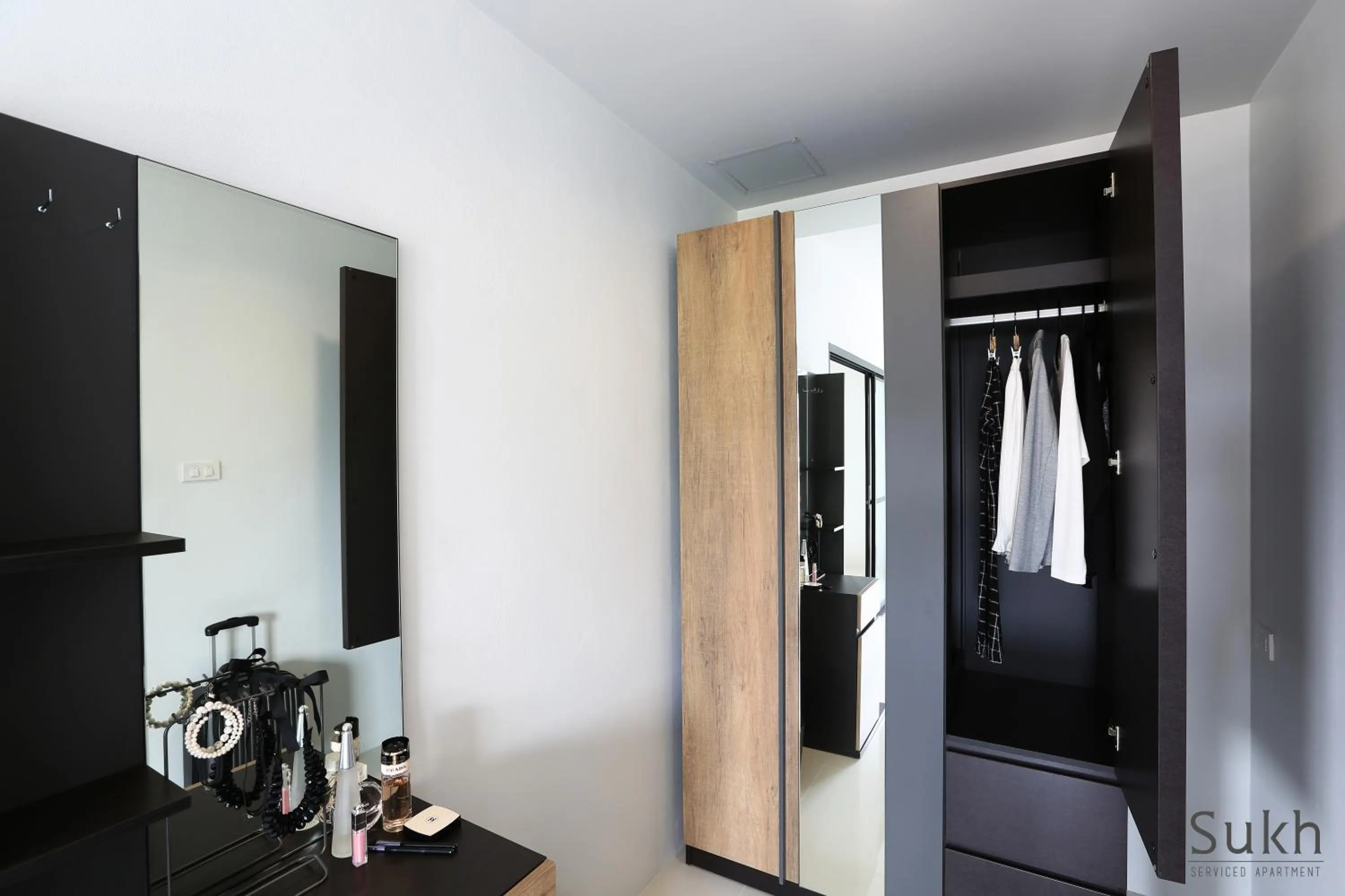 Sukh Serviced Apartment