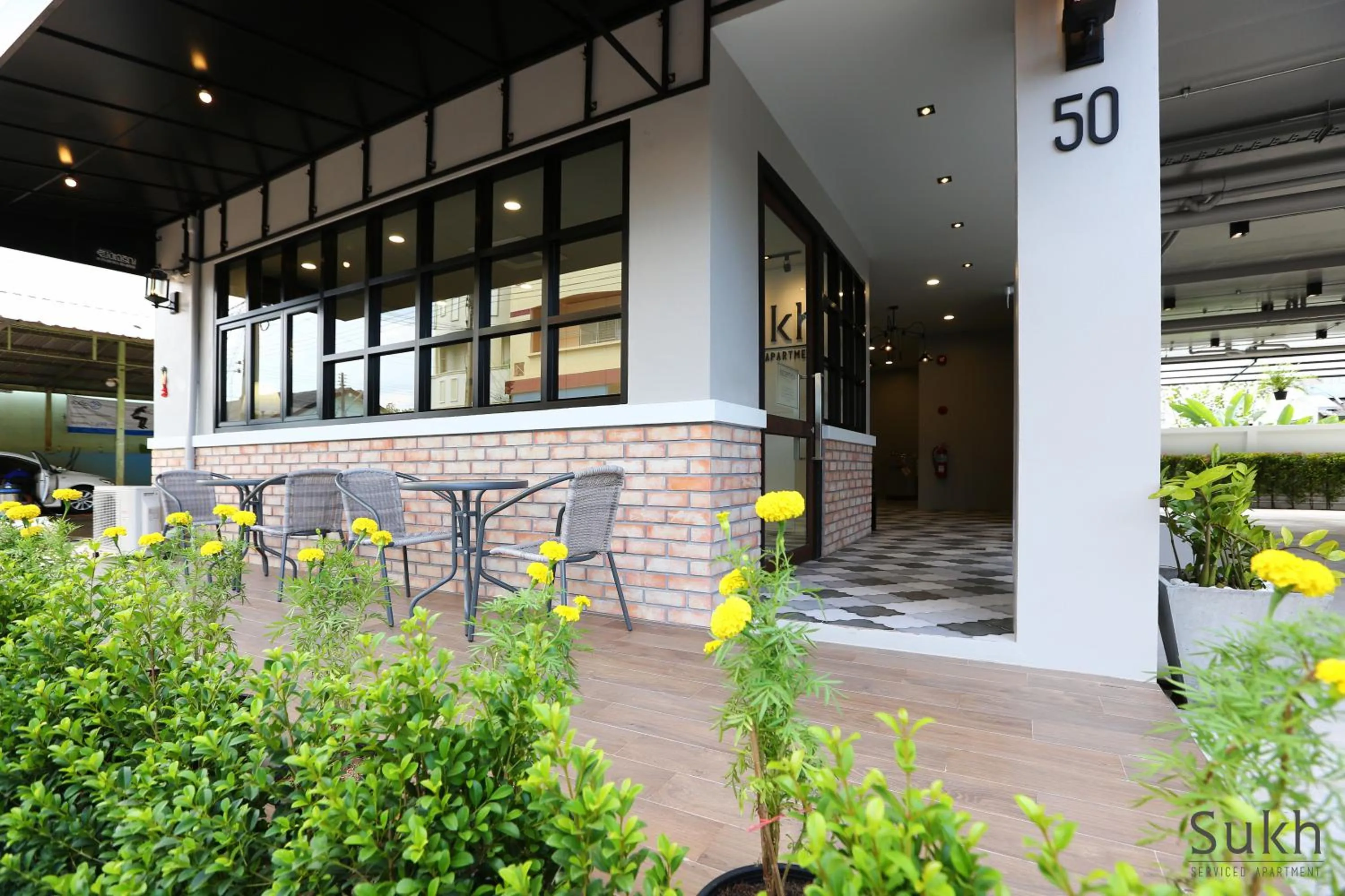 Sukh Serviced Apartment