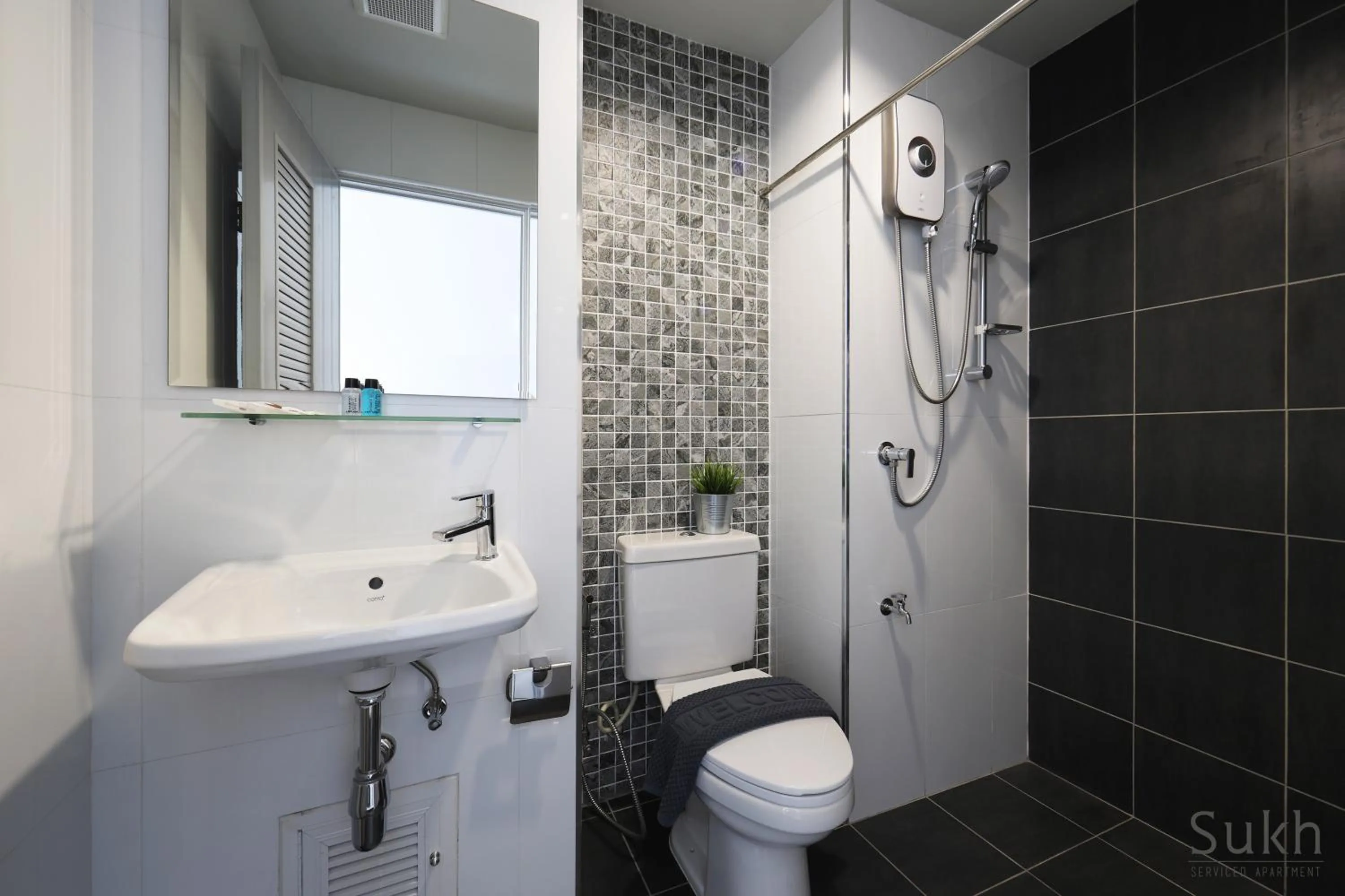 Sukh Serviced Apartment