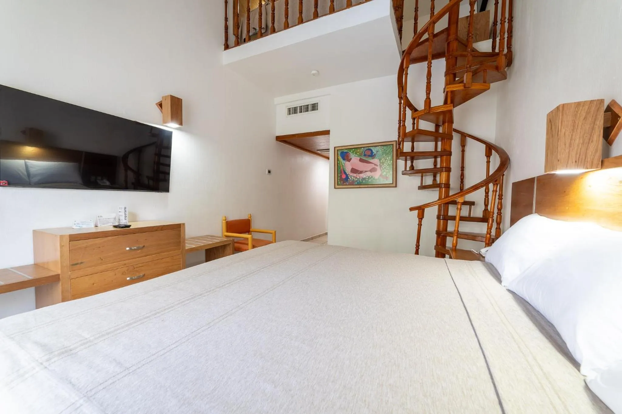 Bedroom, Bed in Hotel Castillo Huatulco & Beach Club