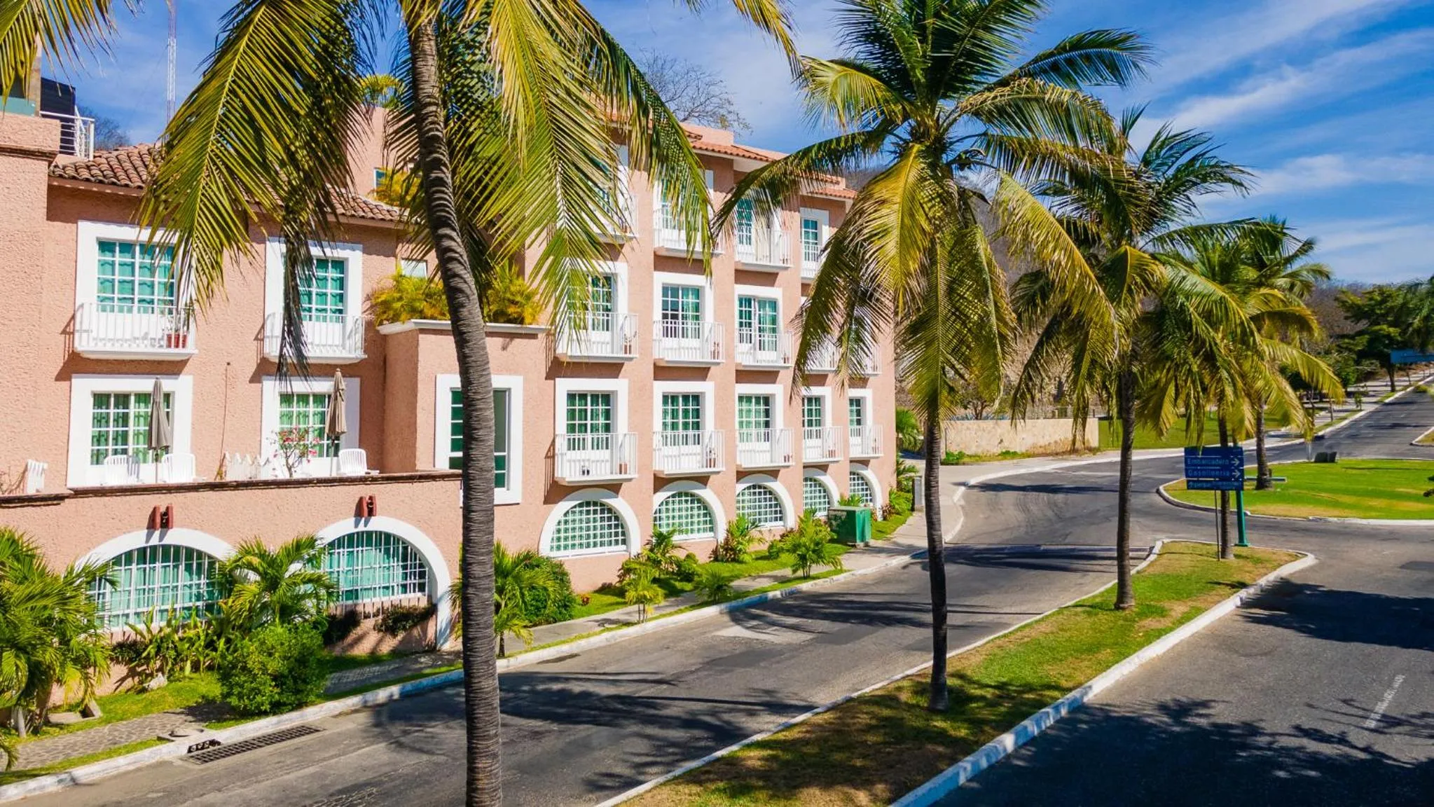 Property building in Hotel Castillo Huatulco & Beach Club