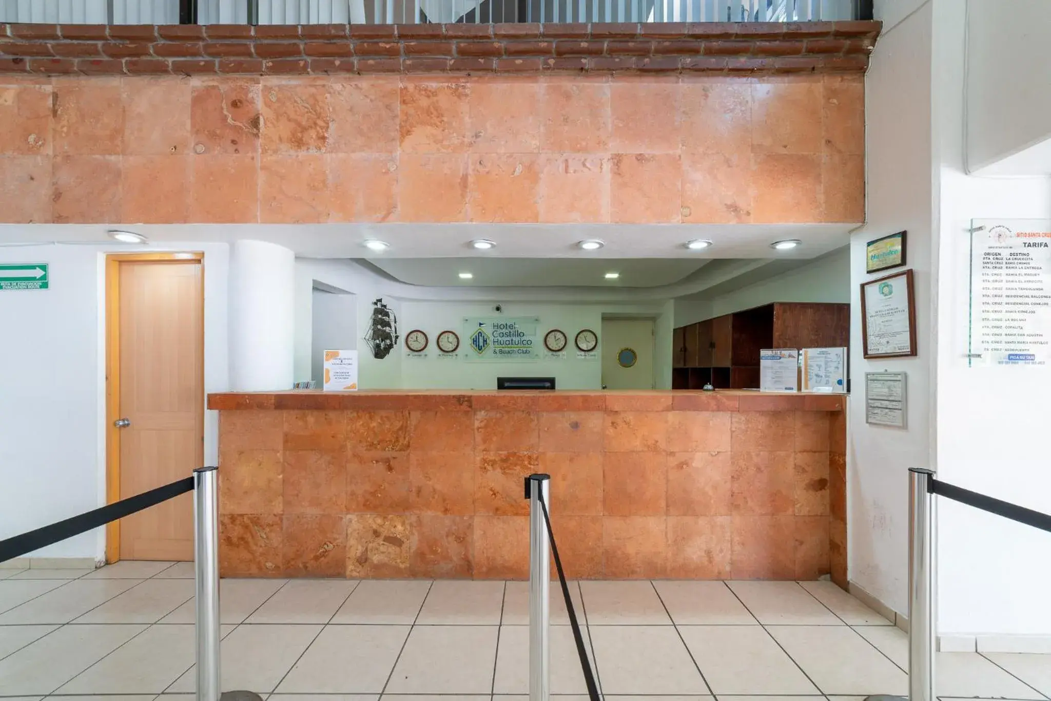 Lobby or reception in Hotel Castillo Huatulco & Beach Club Lobby or reception in Hotel Castillo Huatulco & Beach Club