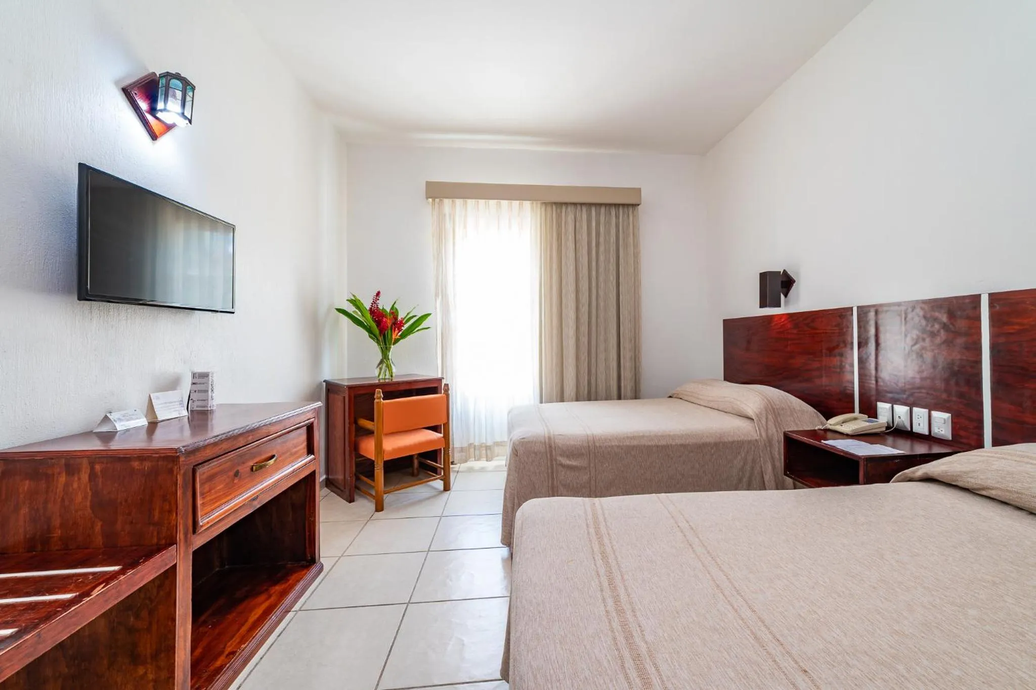 Bedroom, Bed in Hotel Castillo Huatulco & Beach Club