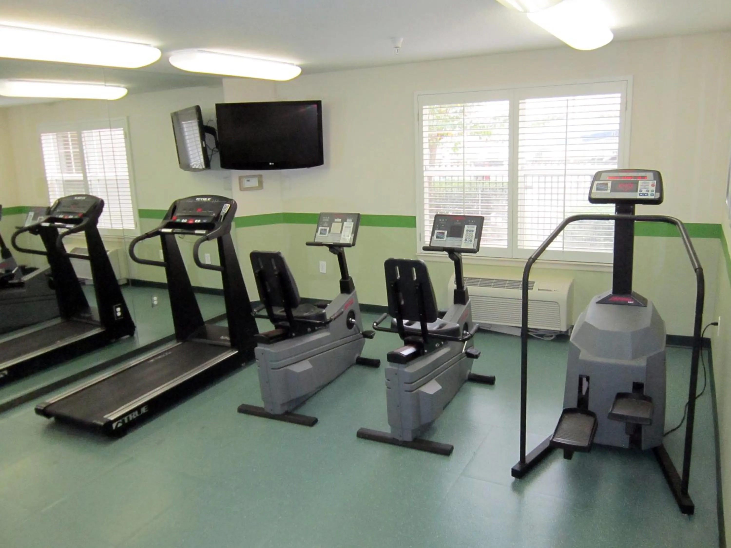 Fitness centre/facilities in Extended Stay America Suites - Orlando - Southpark - Commodity Circle