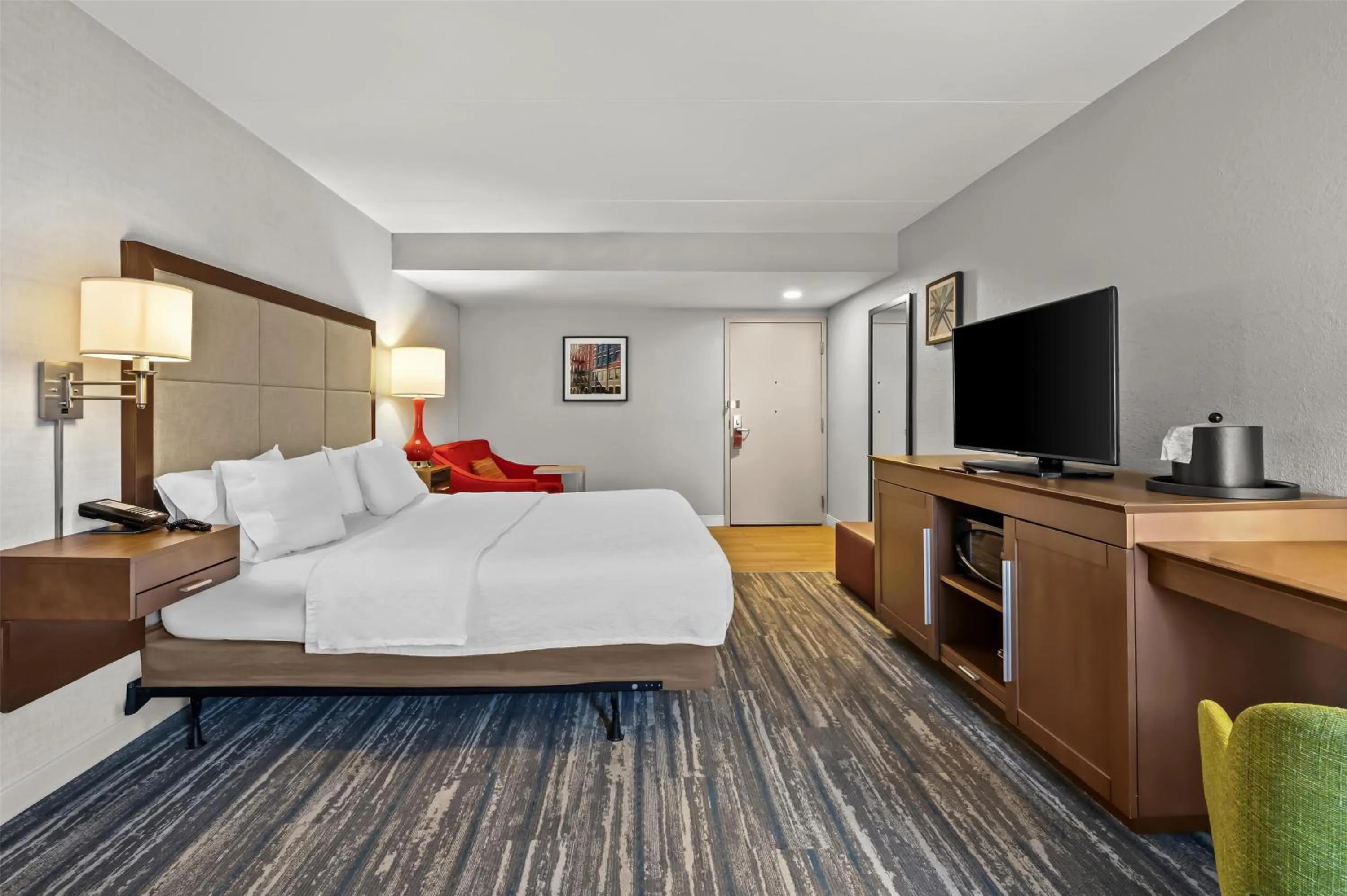 Bed in Hampton Inn Toledo-South/Maumee