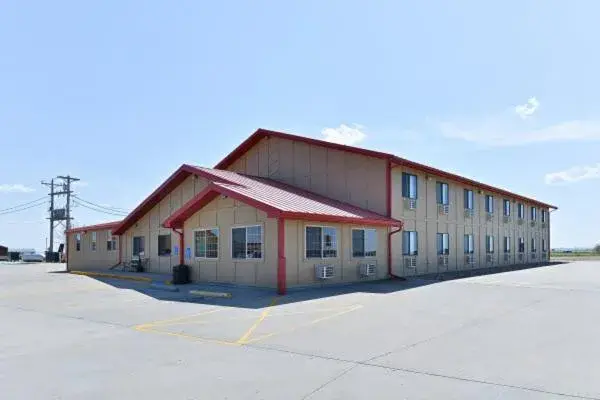 Property building in Americas Best Value Inn Kadoka Property building in Americas Best Value Inn Kadoka