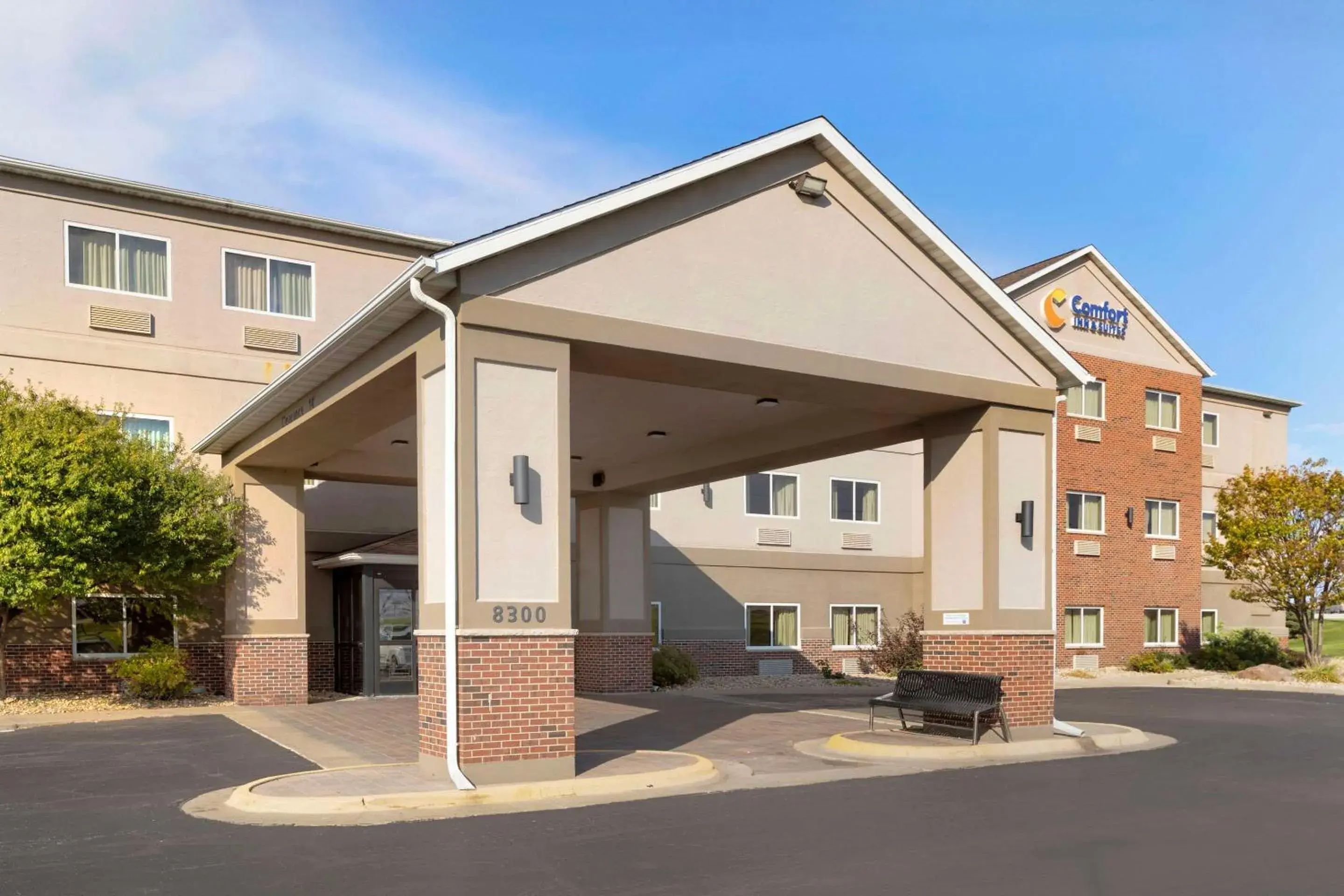 Comfort Inn & Suites Davenport - Quad Cities Comfort Inn & Suites Davenport - Quad Cities
