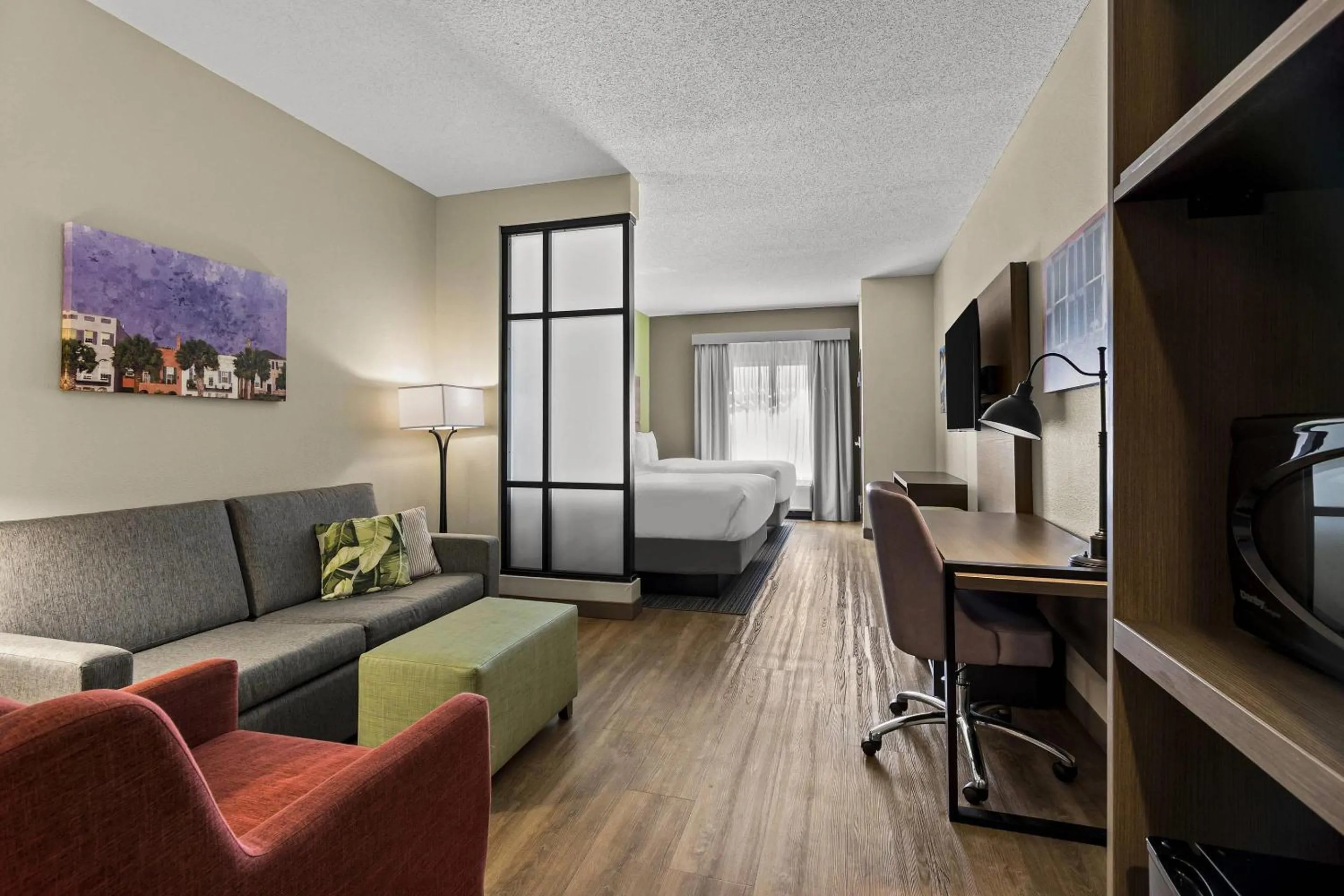 Bedroom in Comfort Suites Charleston West Ashley