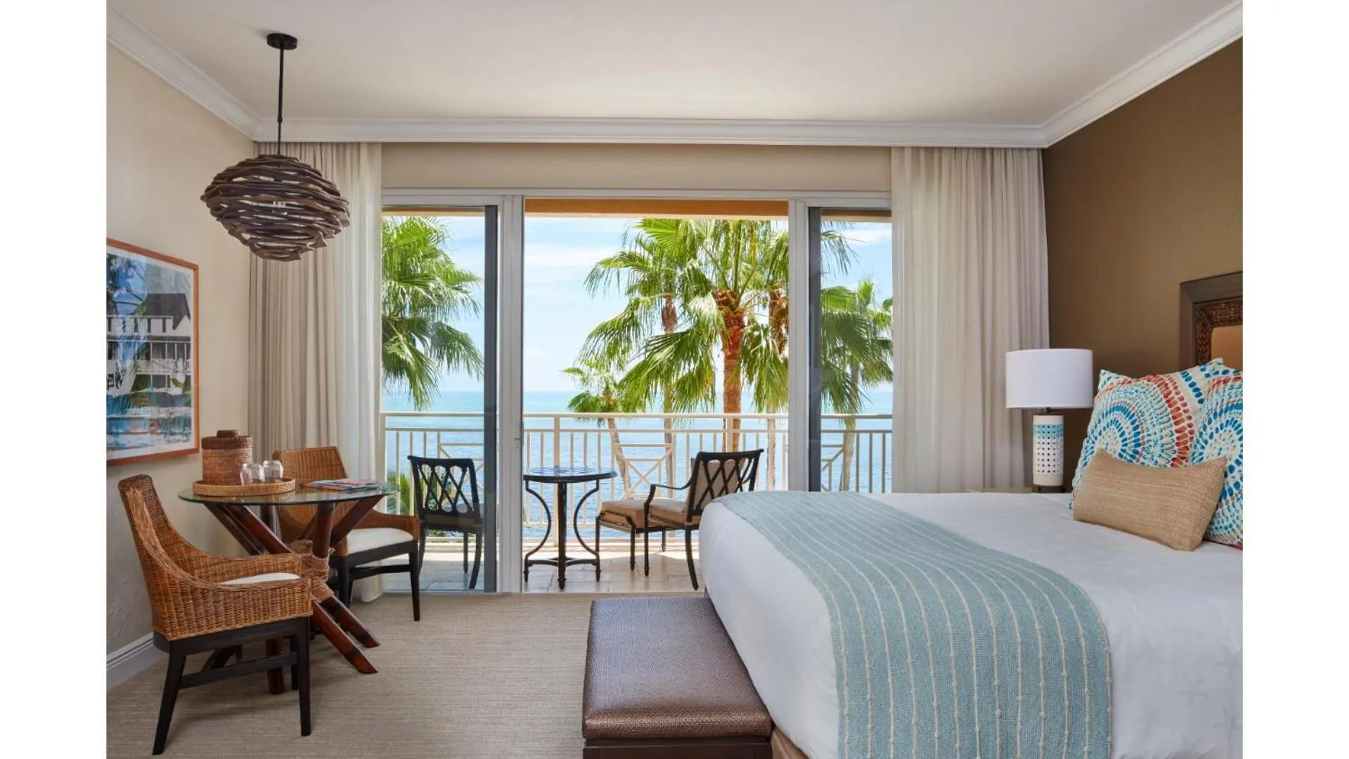 Photo of the whole room, Bed in Cheeca Lodge & Spa