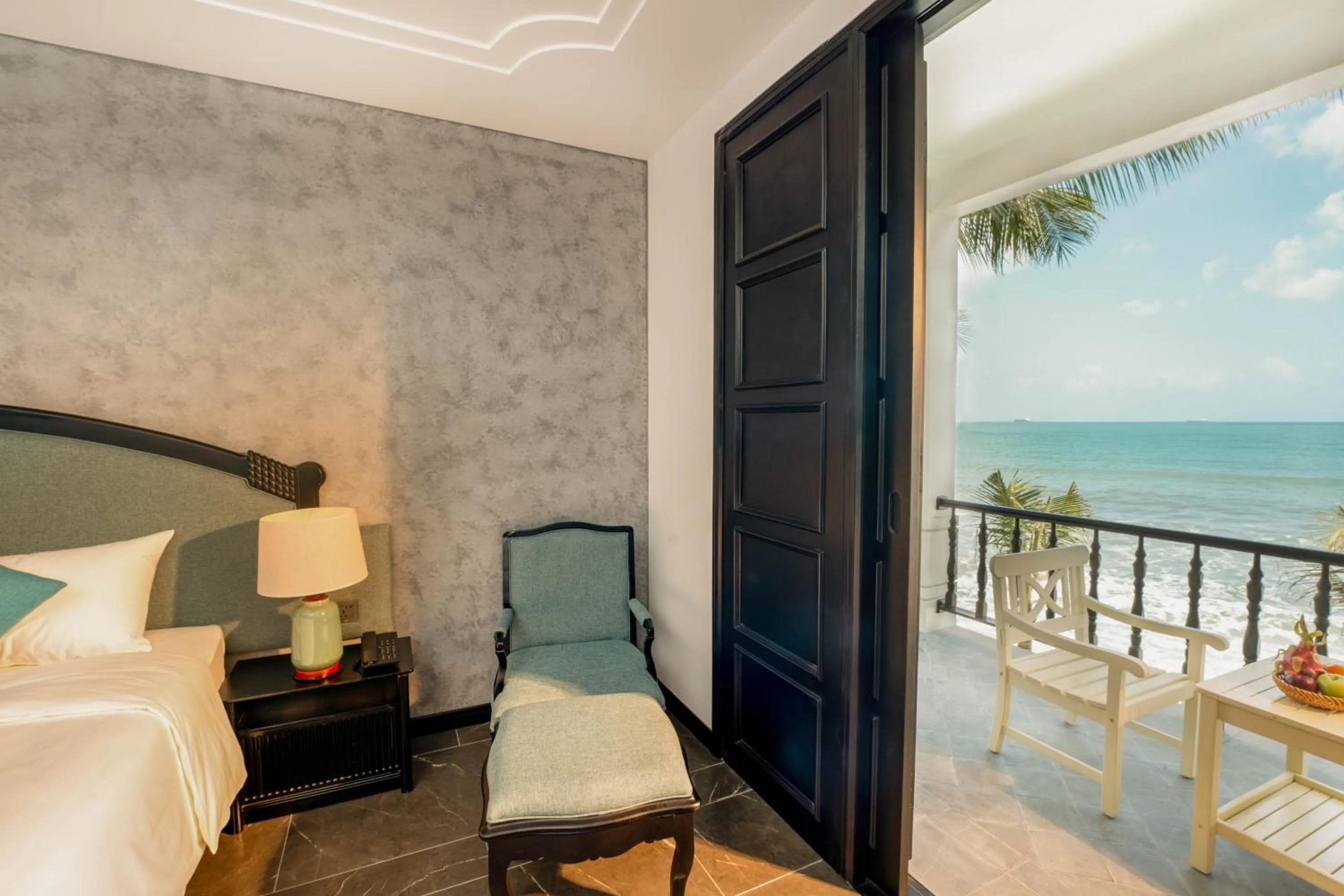 View (from property/room), Bed in Dankbaar Resort Quy Nhon