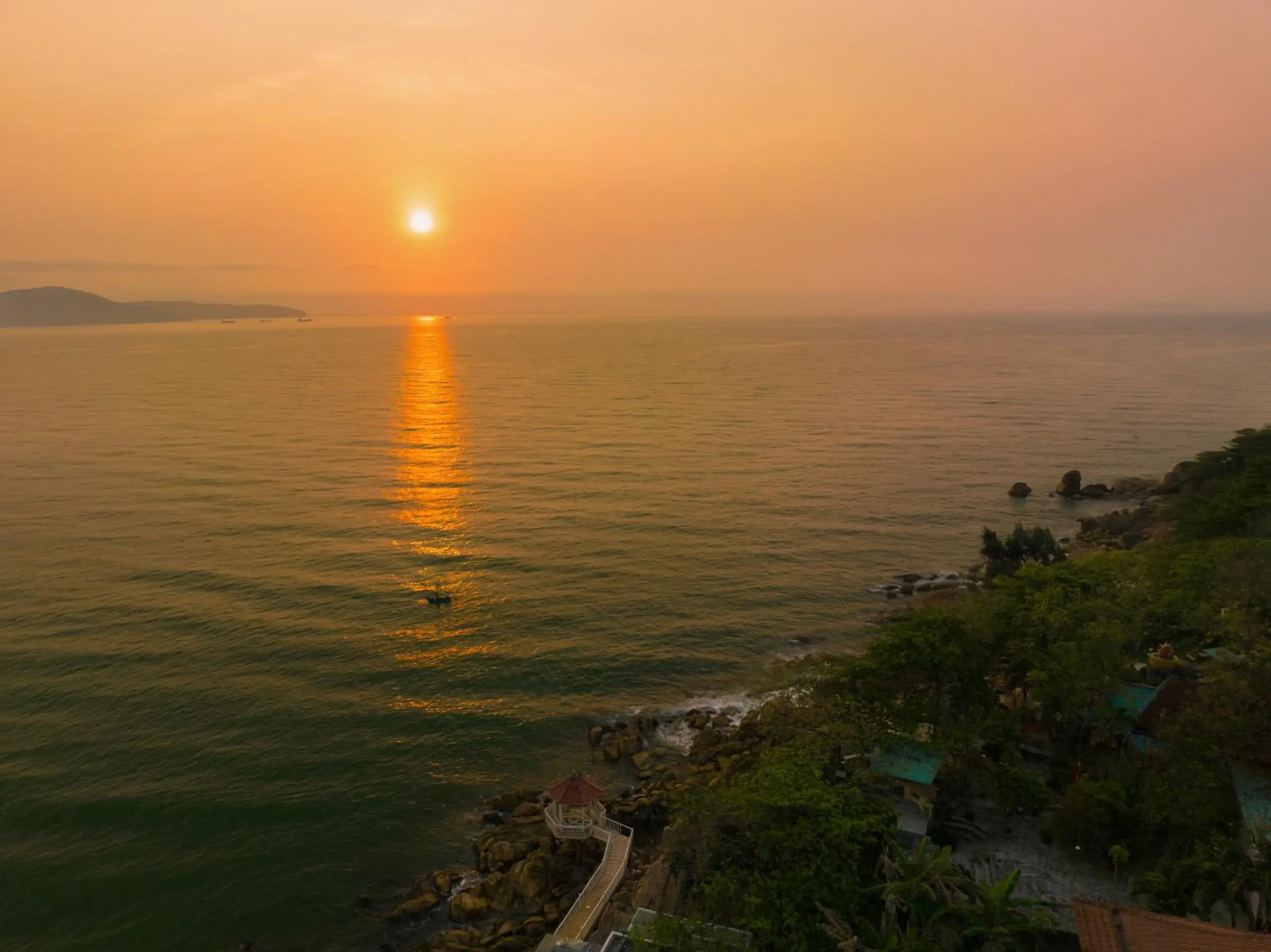 View (from property/room) in Dankbaar Resort Quy Nhon View (from property/room) in Dankbaar Resort Quy Nhon