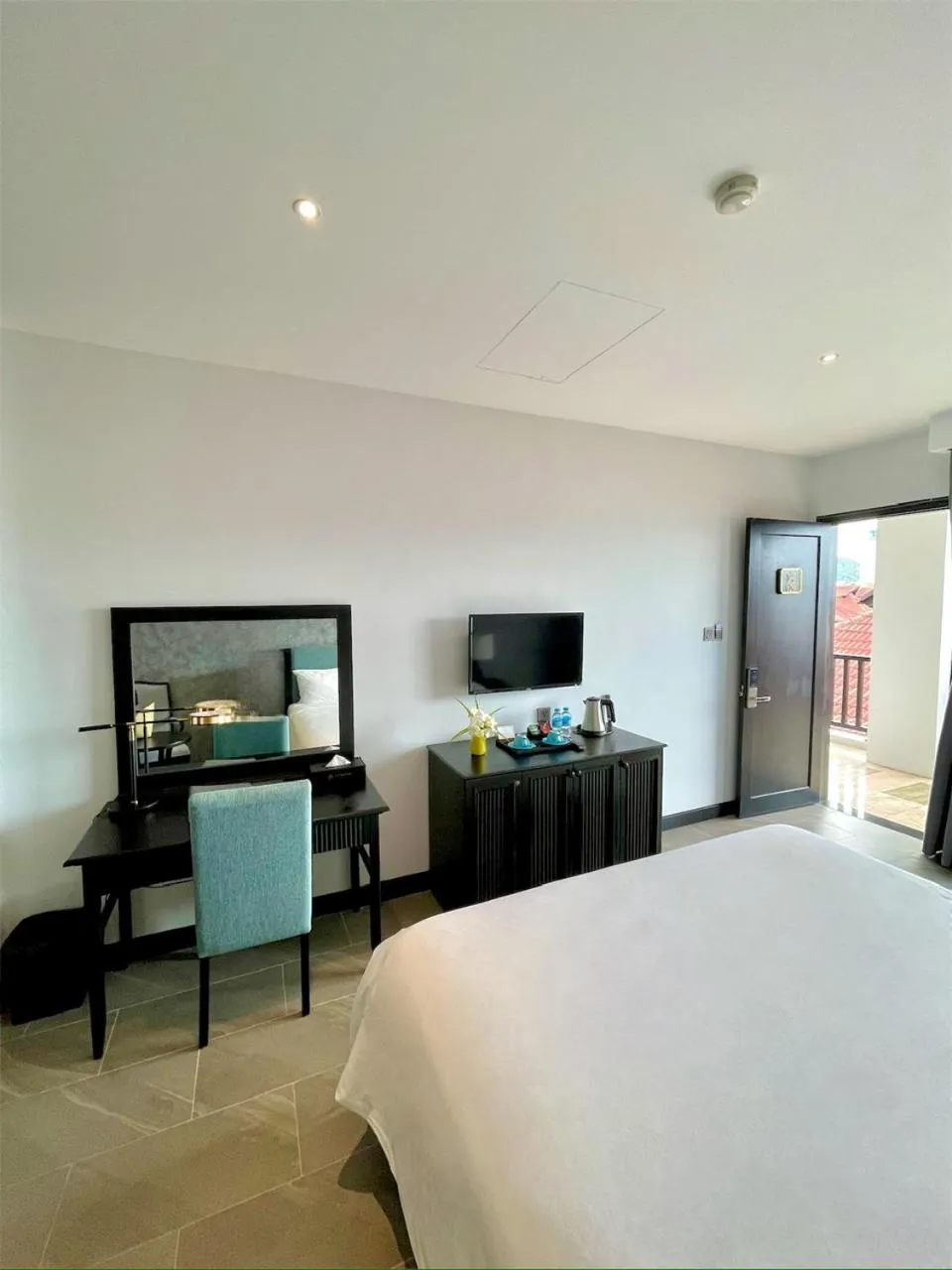 Photo of the whole room, Bed in Dankbaar Resort Quy Nhon