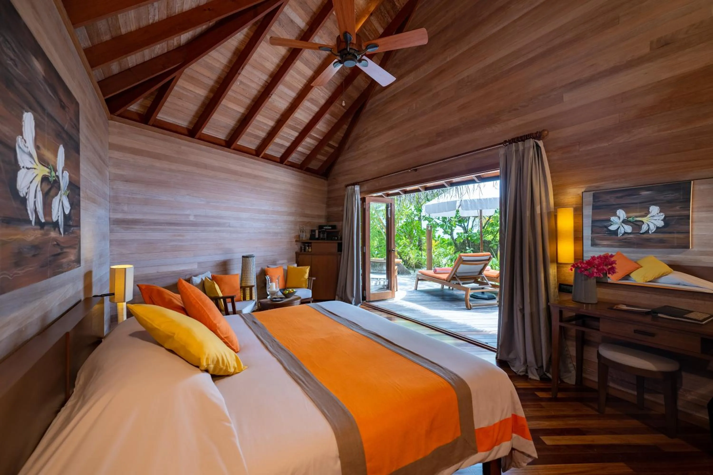 Bed in V Villas Maldives at Mirihi - MGallery Collection