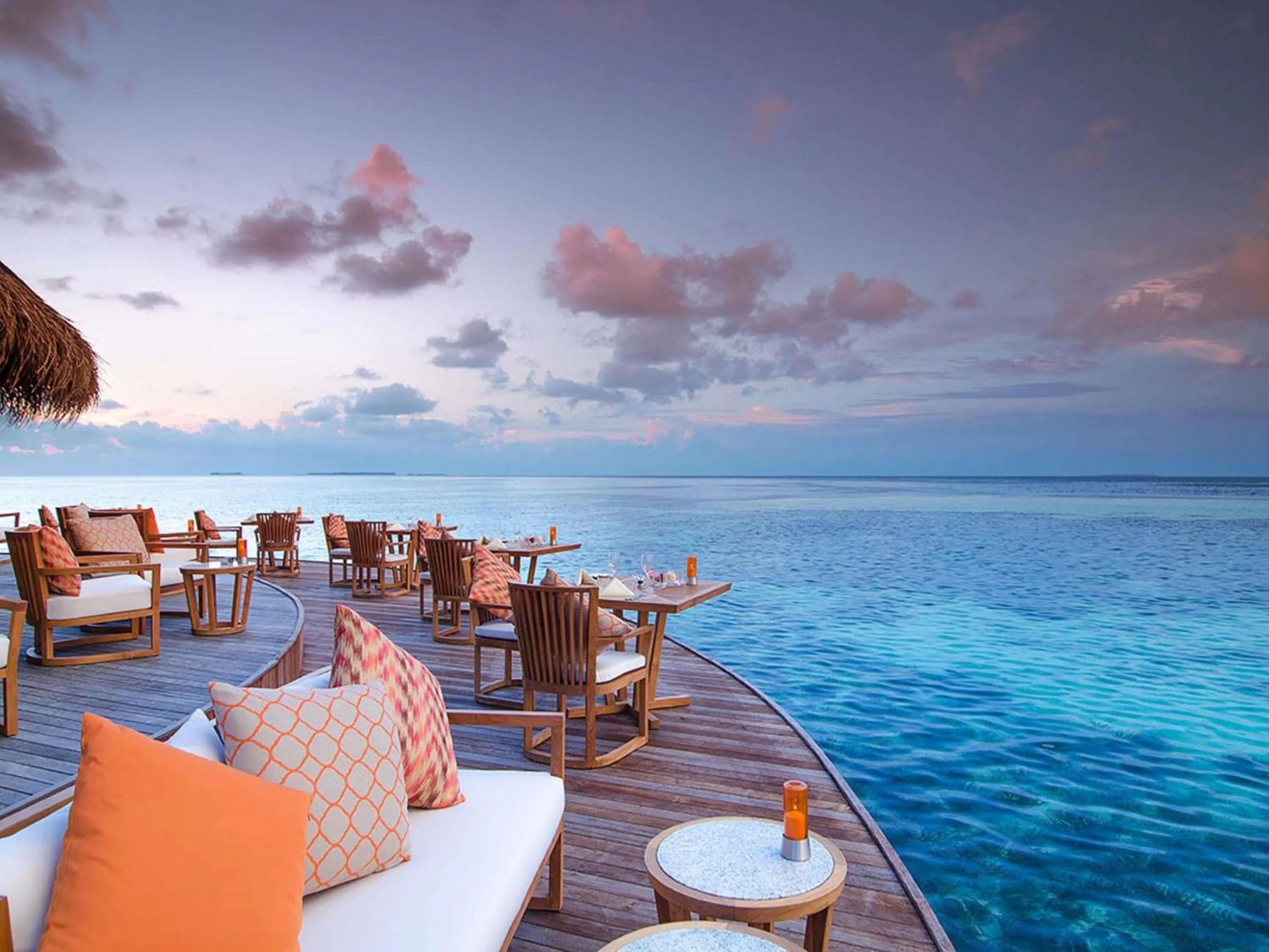 Restaurant/places to eat in V Villas Maldives at Mirihi - MGallery Collection