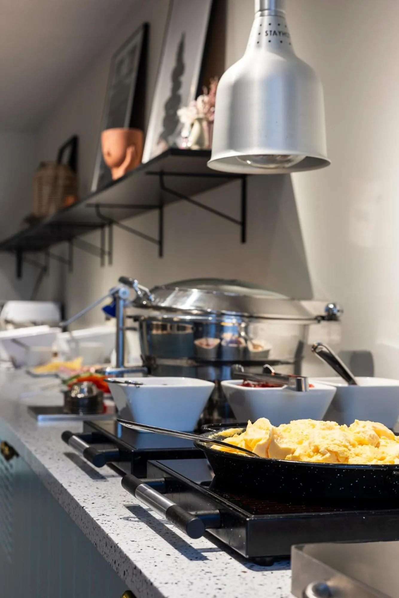 Buffet breakfast in Good Morning Arlanda