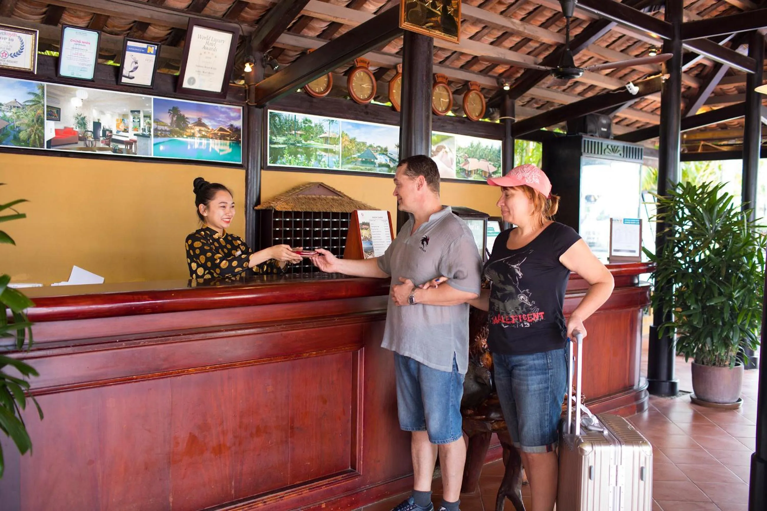 Guests in Seahorse Resort & Spa