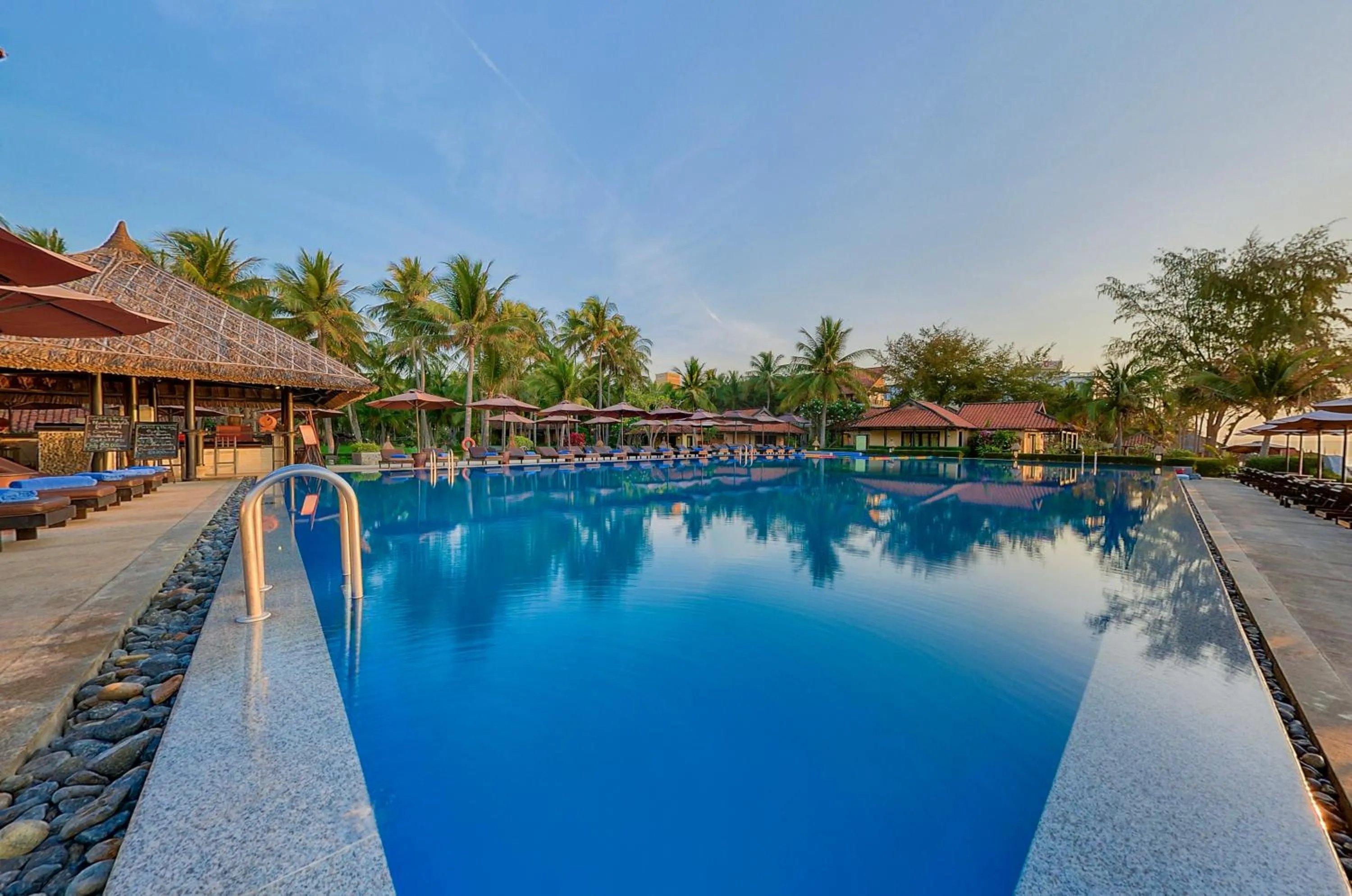 Day in Seahorse Resort & Spa