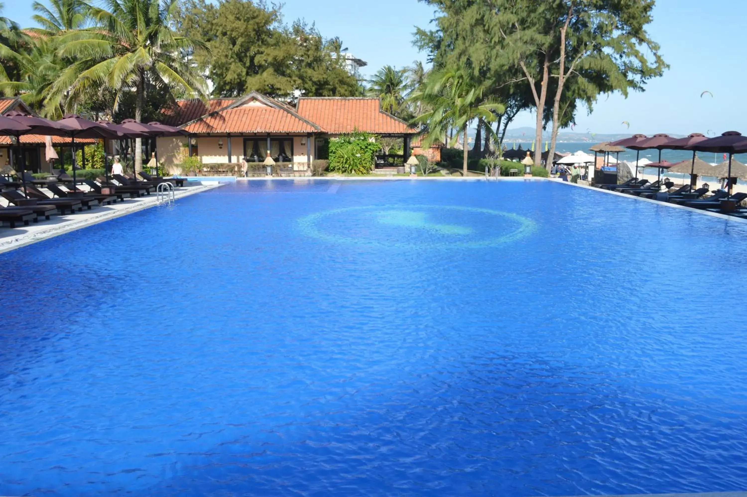 Swimming pool in Seahorse Resort & Spa Swimming pool in Seahorse Resort & Spa