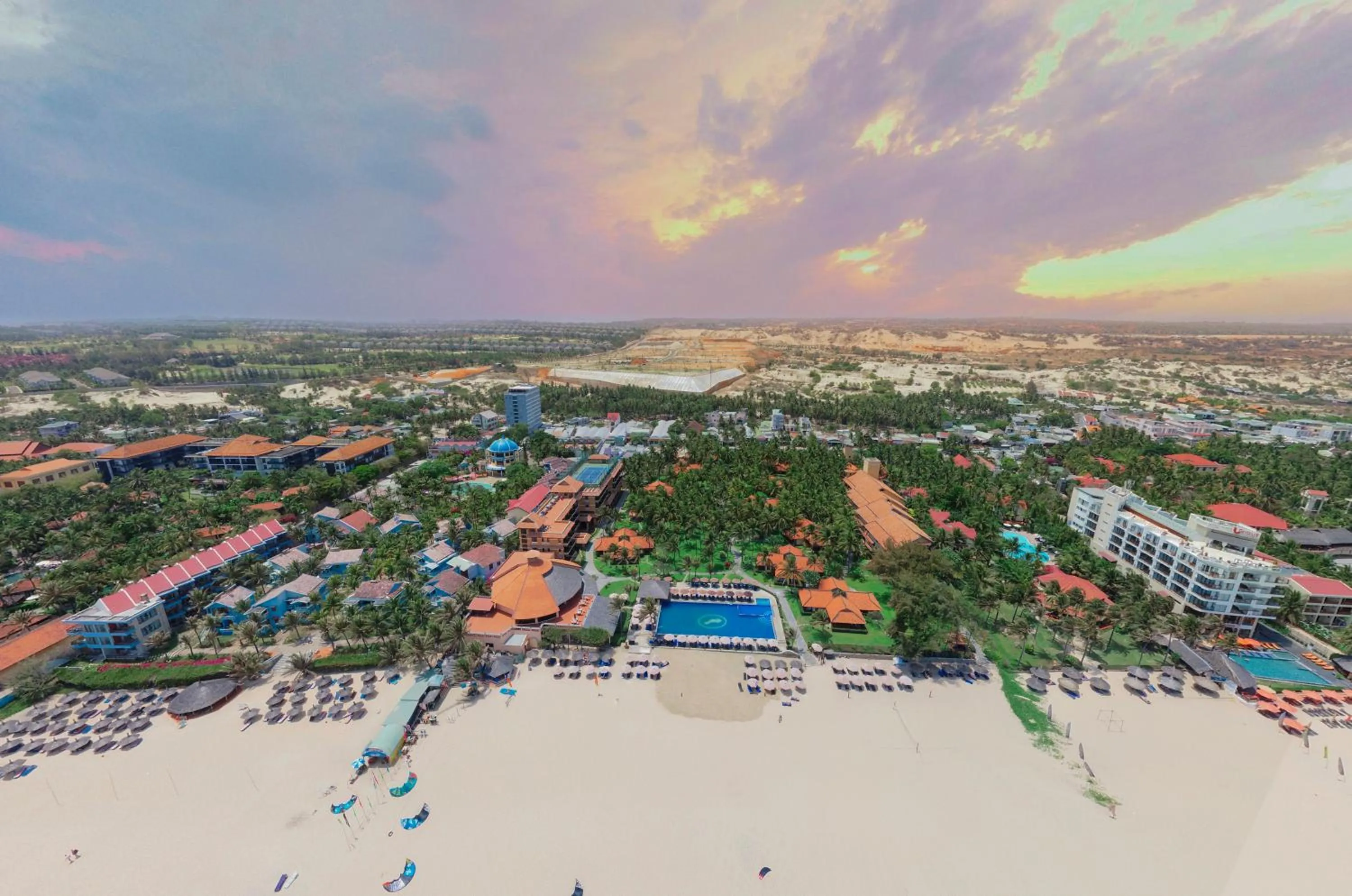 Property building in Seahorse Resort & Spa