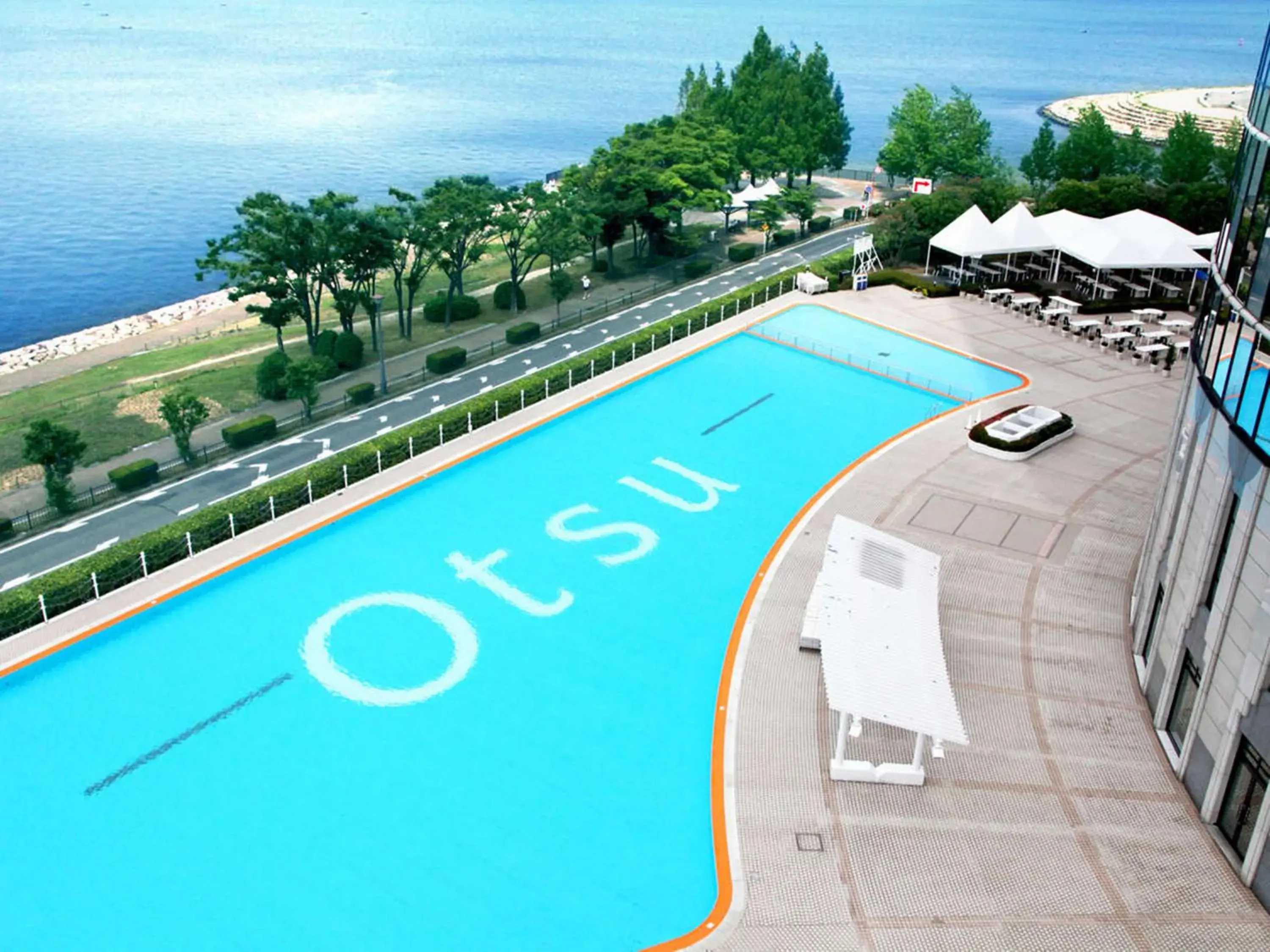 Swimming pool in Lake Biwa Otsu Prince Hotel Swimming pool in Lake Biwa Otsu Prince Hotel