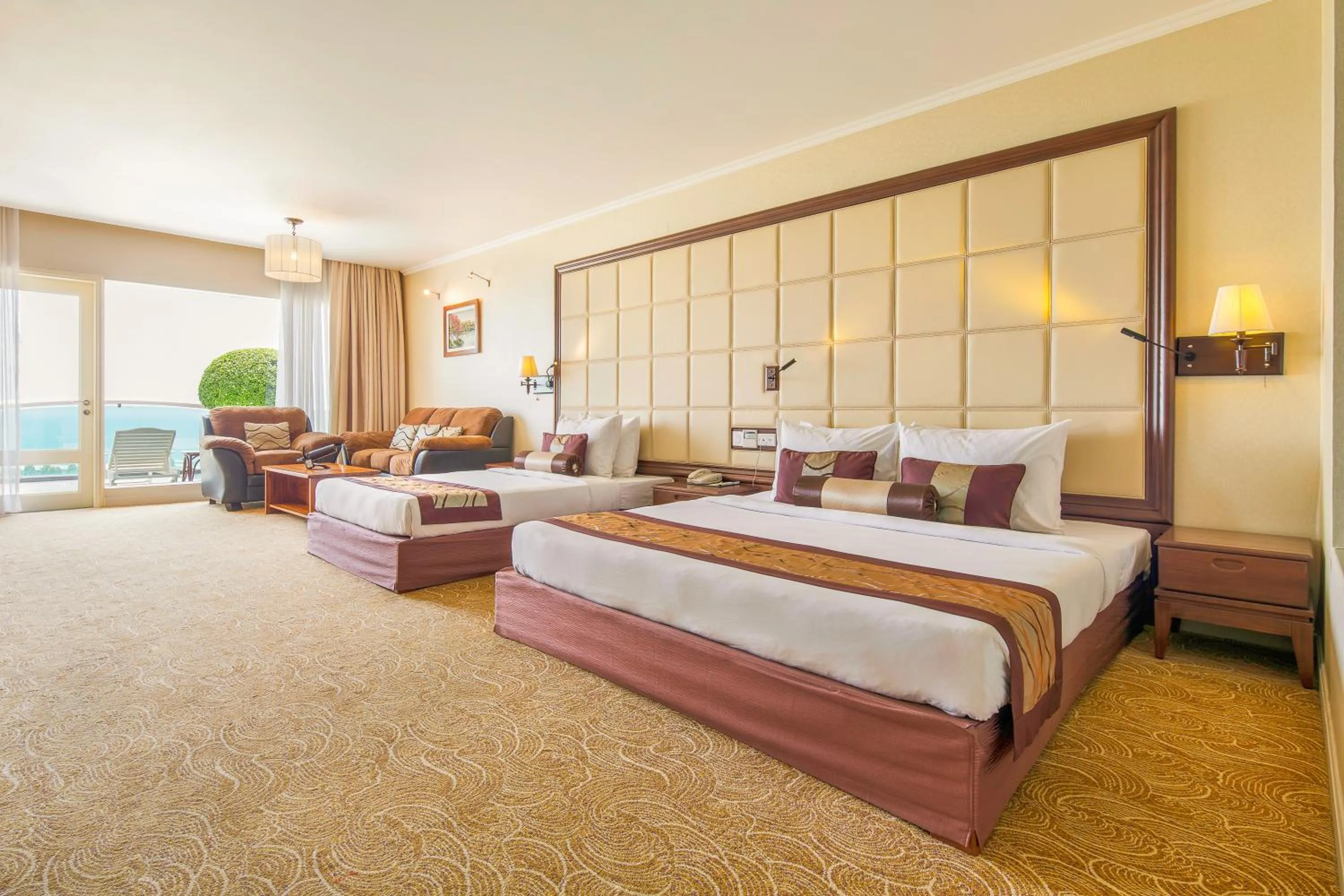 Photo of the whole room, Bed in Sea Links Beach Hotel