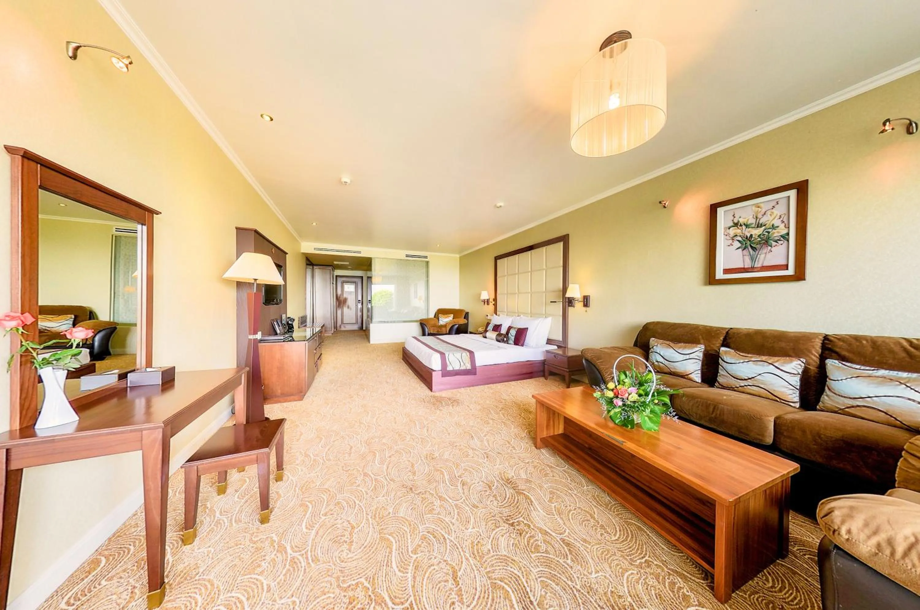 Photo of the whole room, Bed in Sea Links Beach Hotel