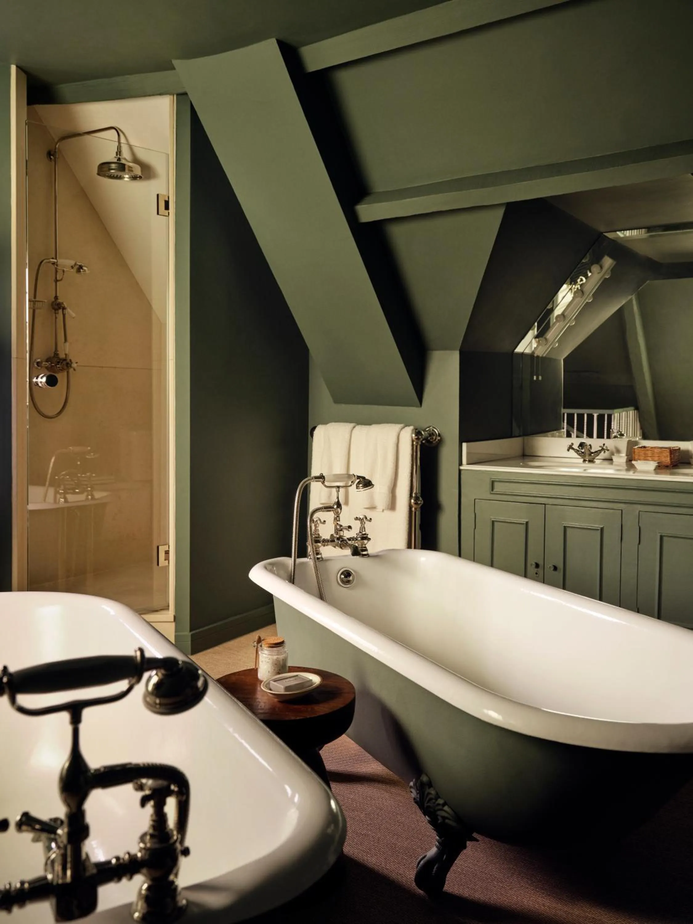 Bathroom in Le Manoir aux Quat'Saisons, A Belmond Hotel, Oxfordshire