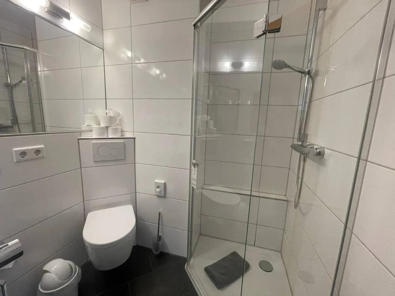 Shower in Hotel Deichvoigt
