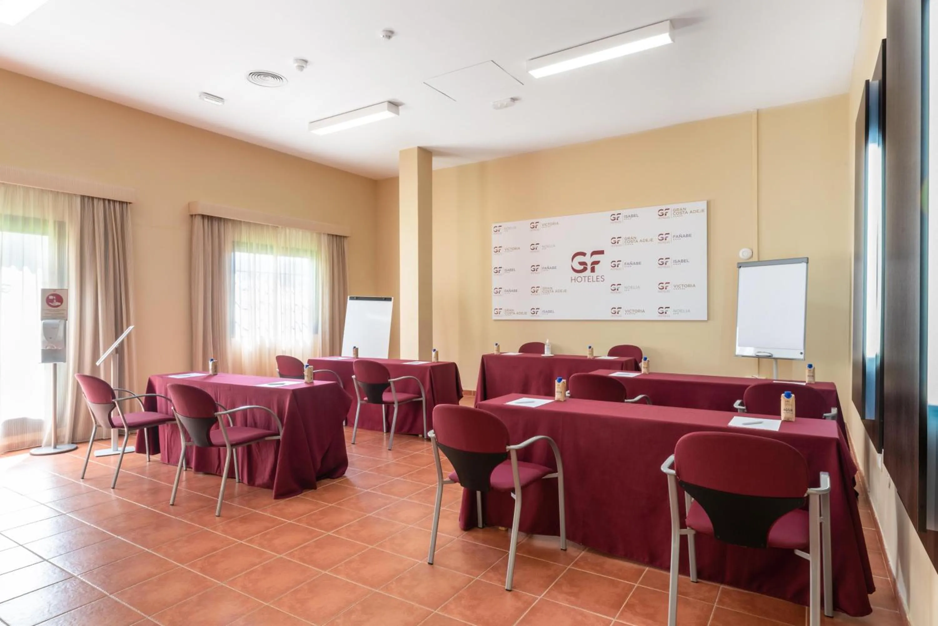 Meeting/conference room in GF Isabel