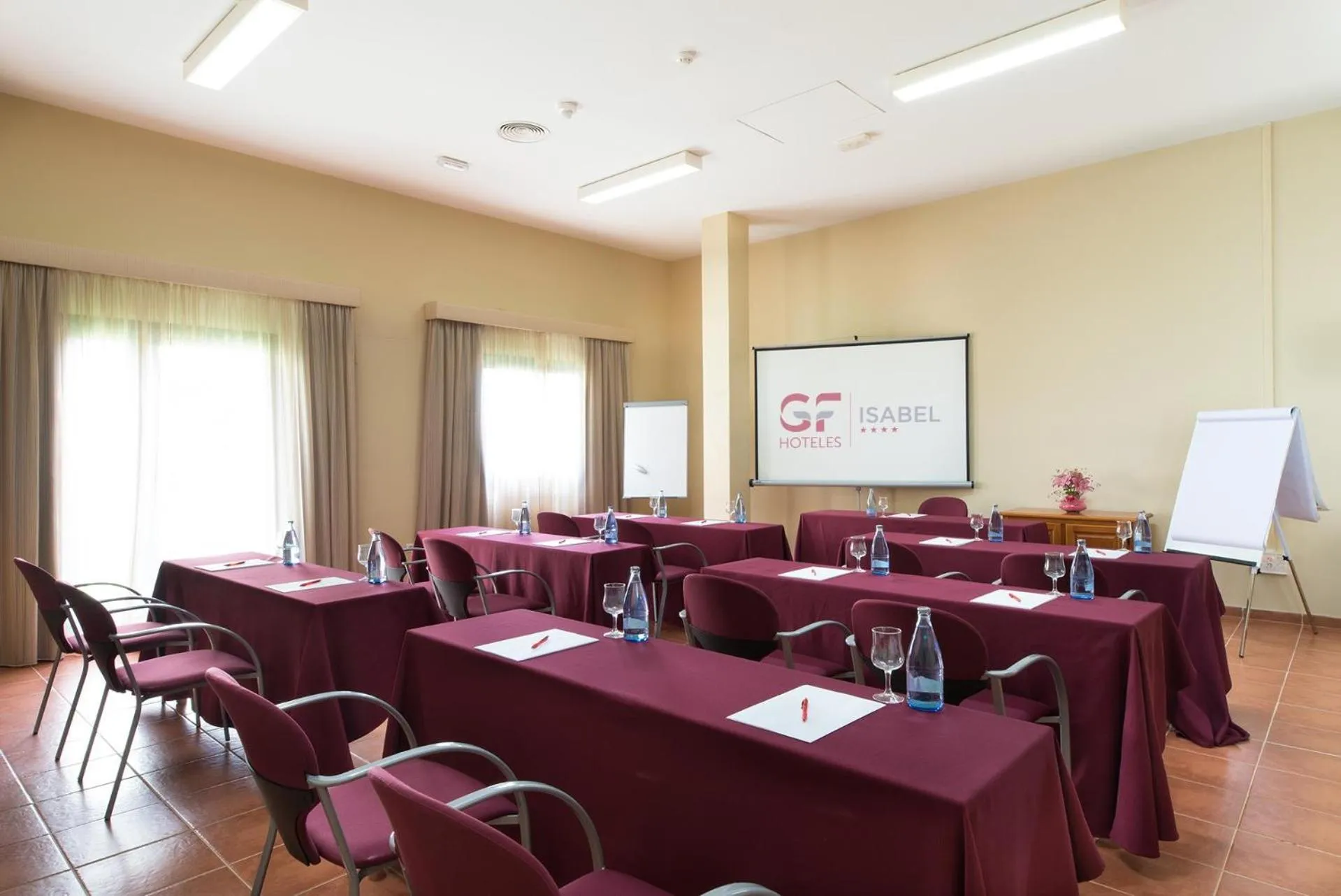 Meeting/conference room in GF Isabel