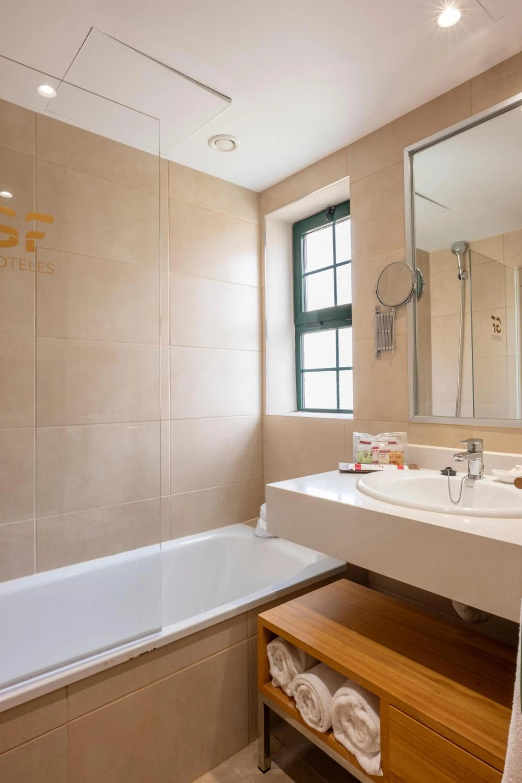 Bathroom in GF Isabel