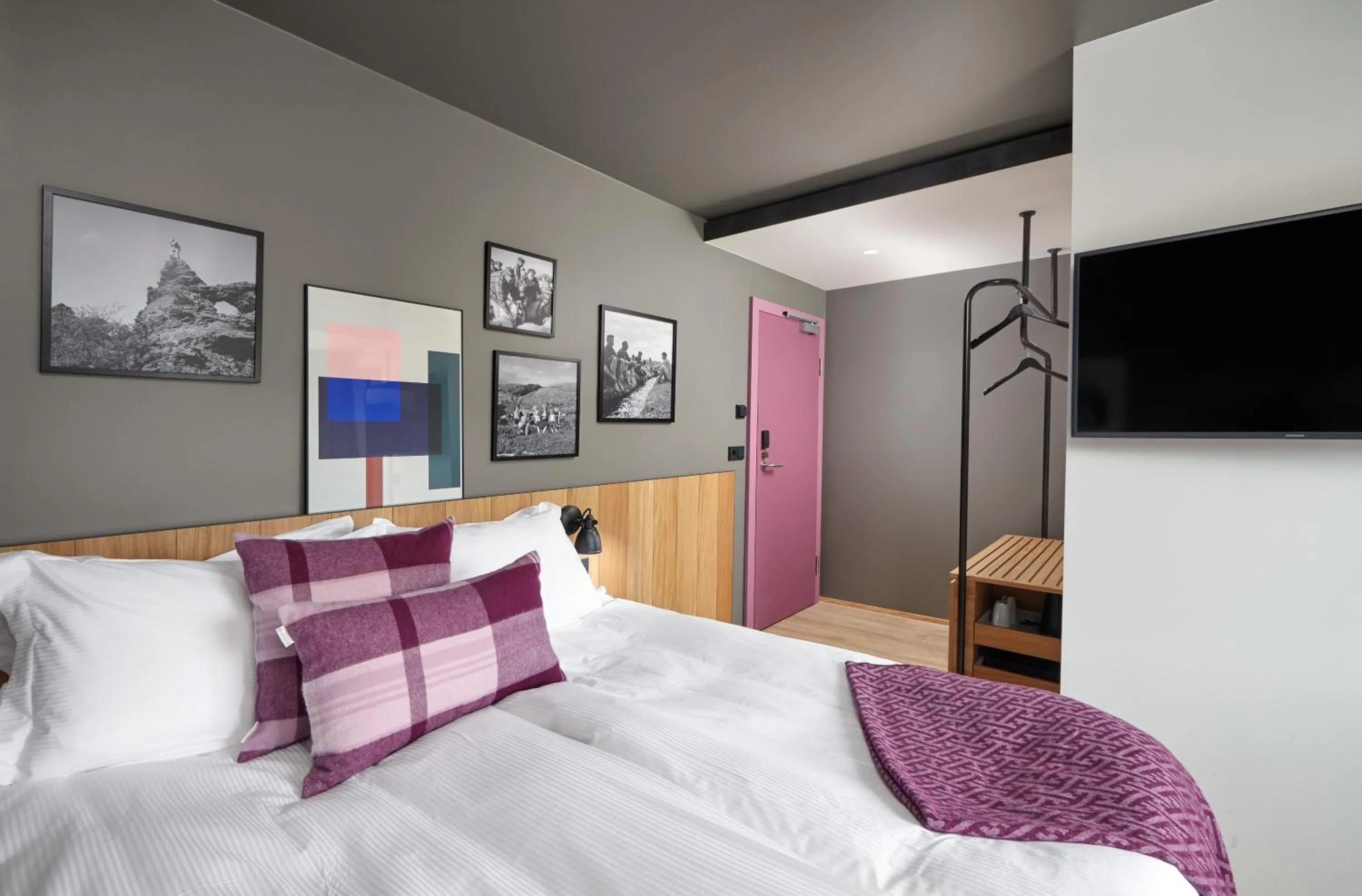 Coffee/tea facilities, Bed in Mývatn - Berjaya Iceland Hotels