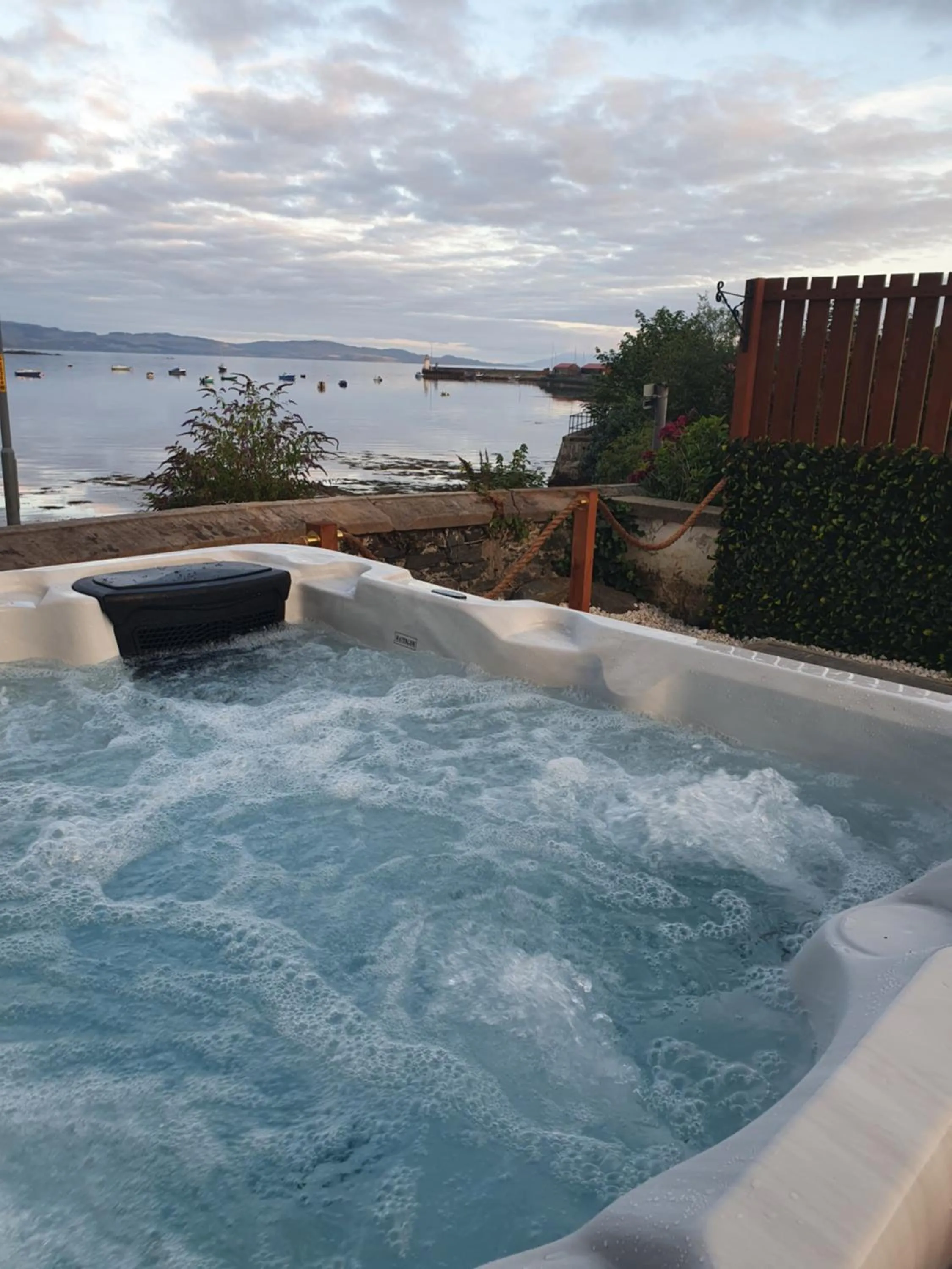 Hot Tub in The Grey Gull Hotel