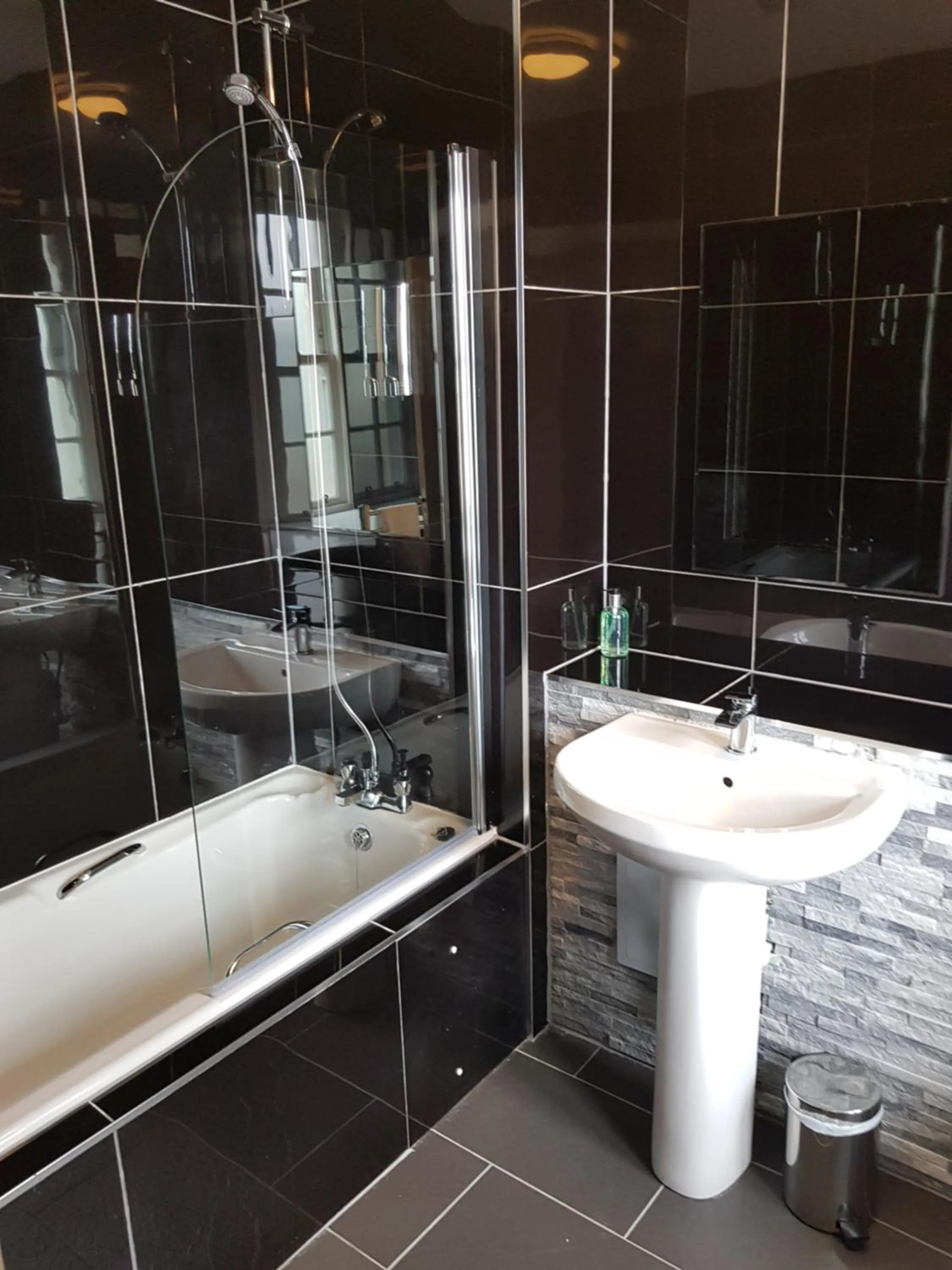 Bathroom in The Grey Gull Hotel