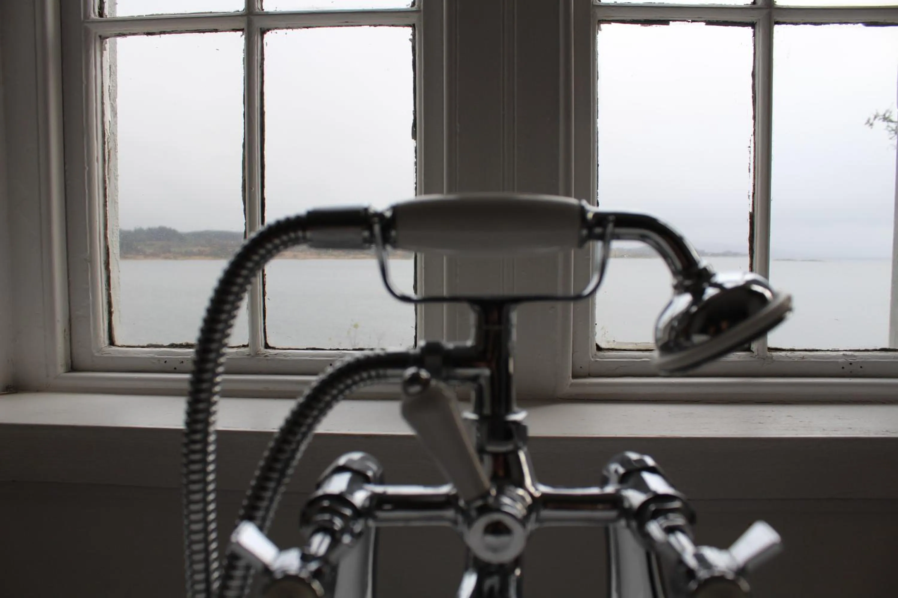 Bath in The Grey Gull Hotel