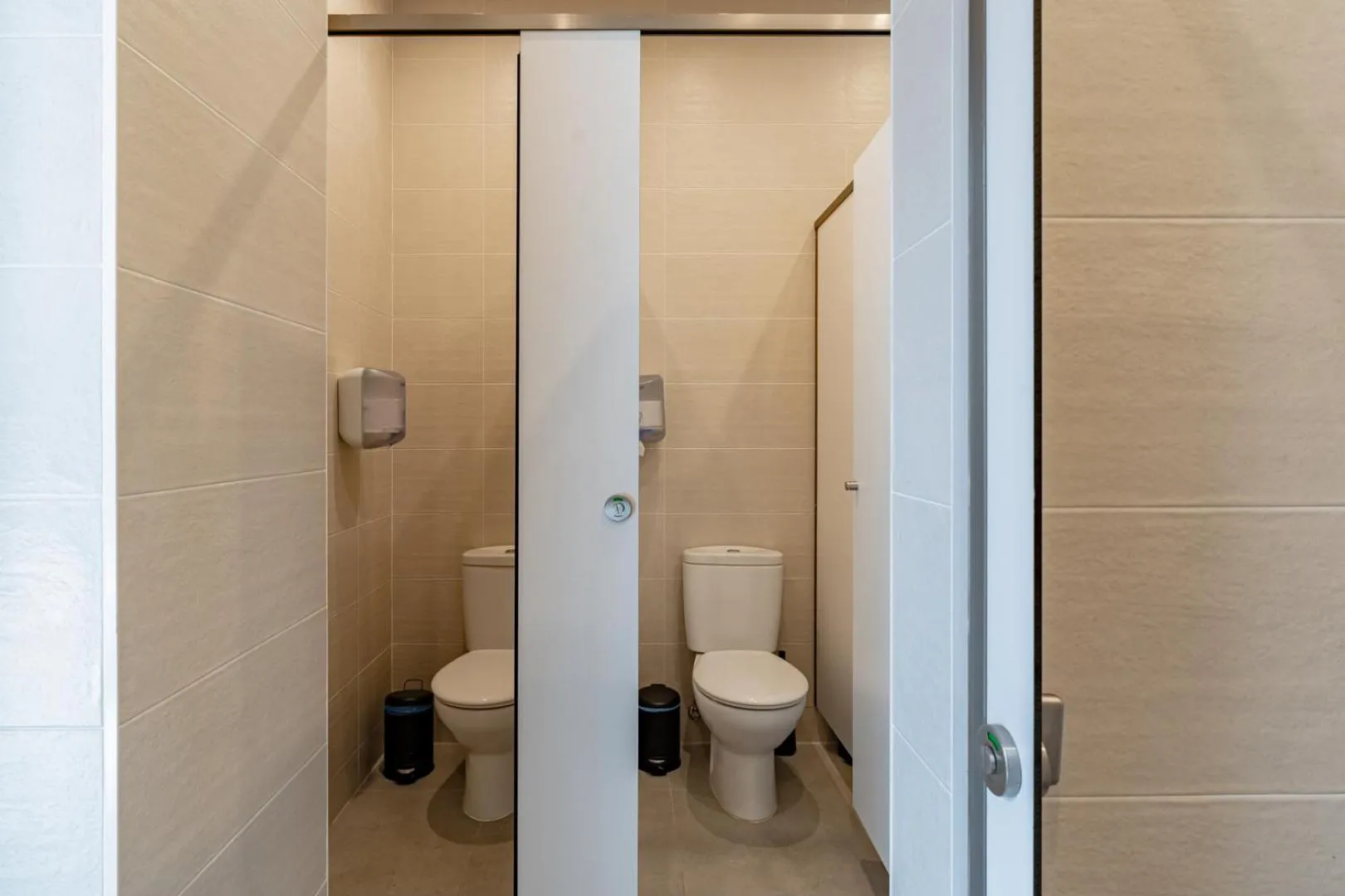 Toilet in The Urban Jungle Hostel