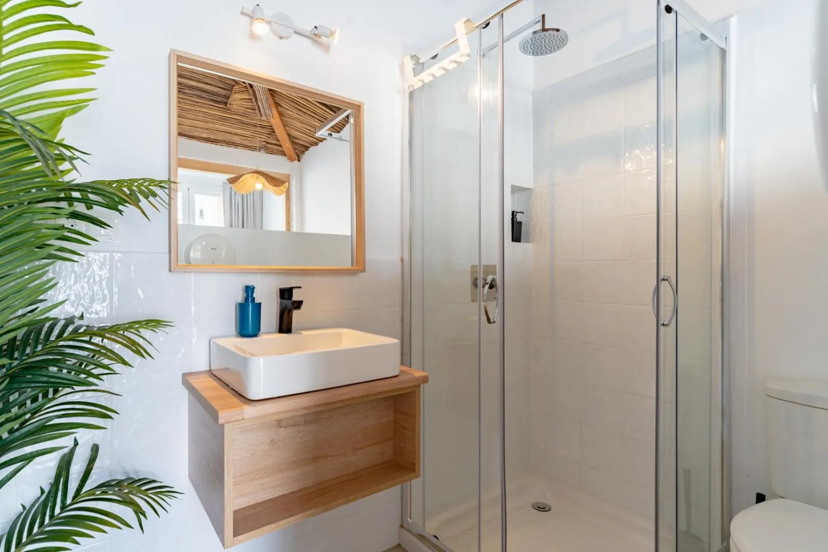 Shower in The Urban Jungle Hostel